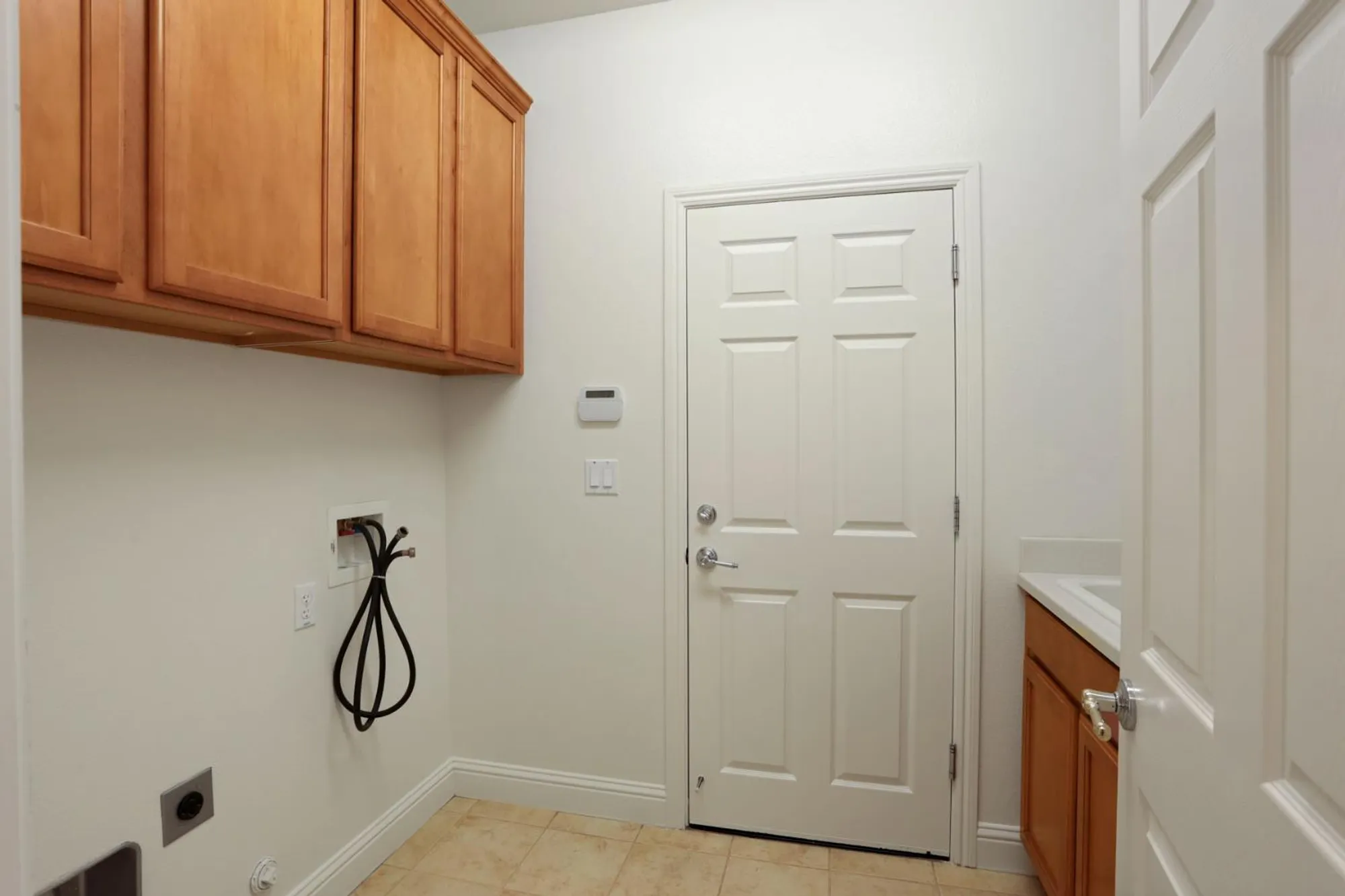 Property Slideshow image 12 of 20 | 1709 fox trot way, Manteca, CA, 95336