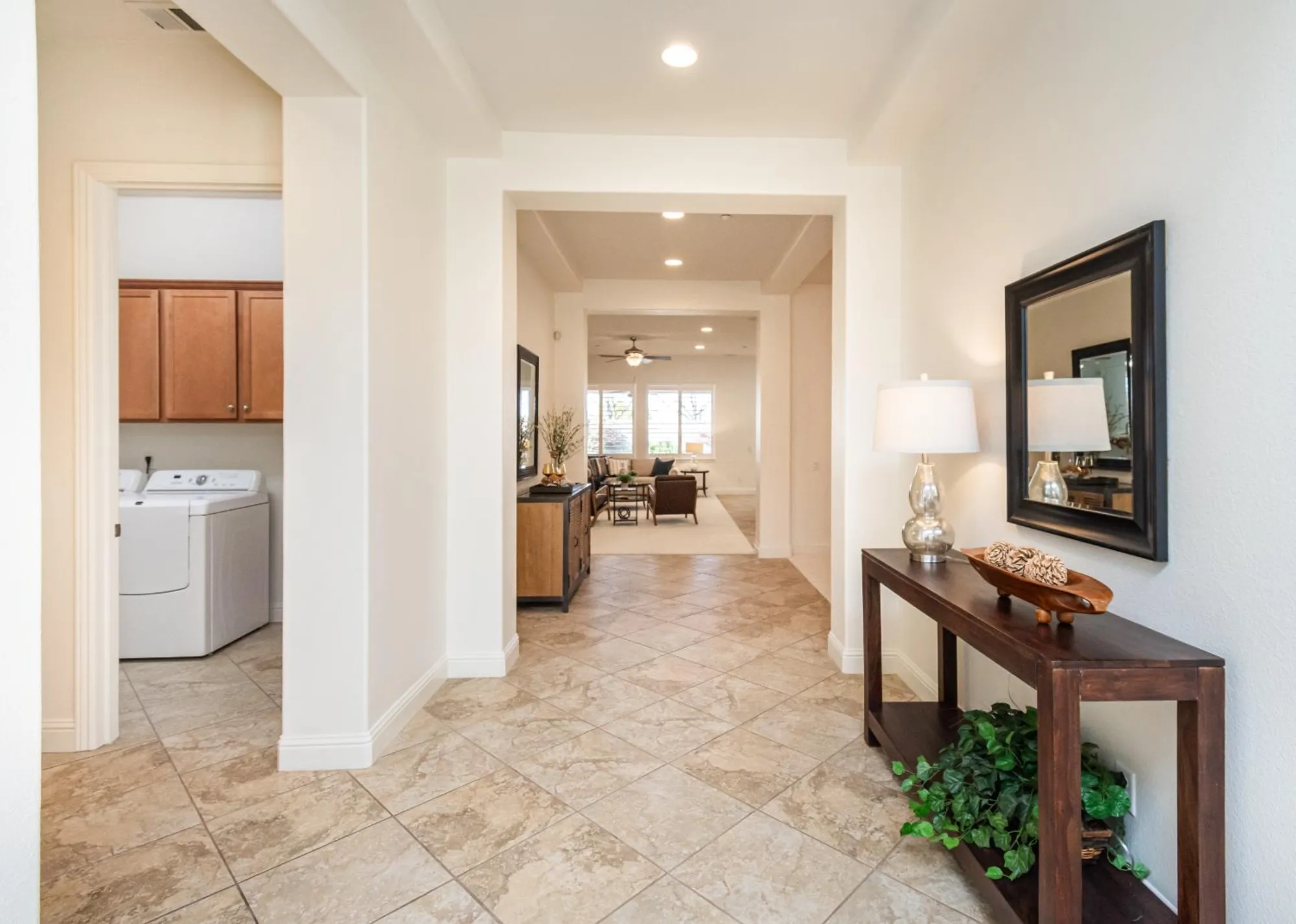 Property Slideshow image 43 of 61 | 2112 arlington dr, Roseville, CA, 95747