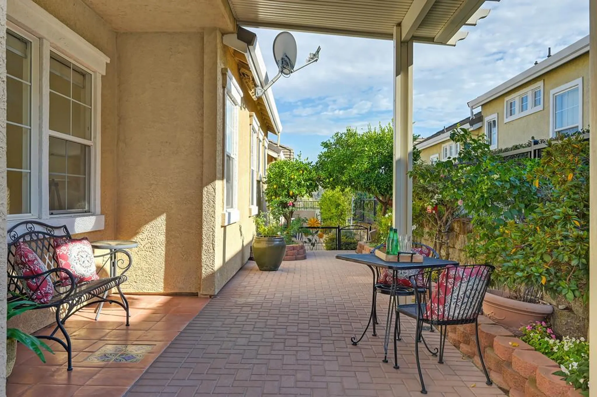 Property Slideshow image 39 of 49 | 3787 park dr, El Dorado Hills, CA, 95762