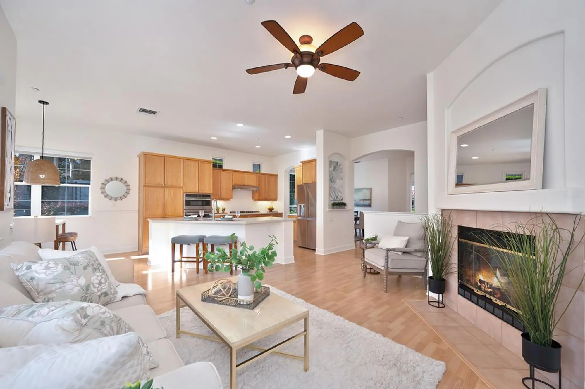 Property Slideshow image 5 of 49 | 3787 park dr, El Dorado Hills, CA, 95762