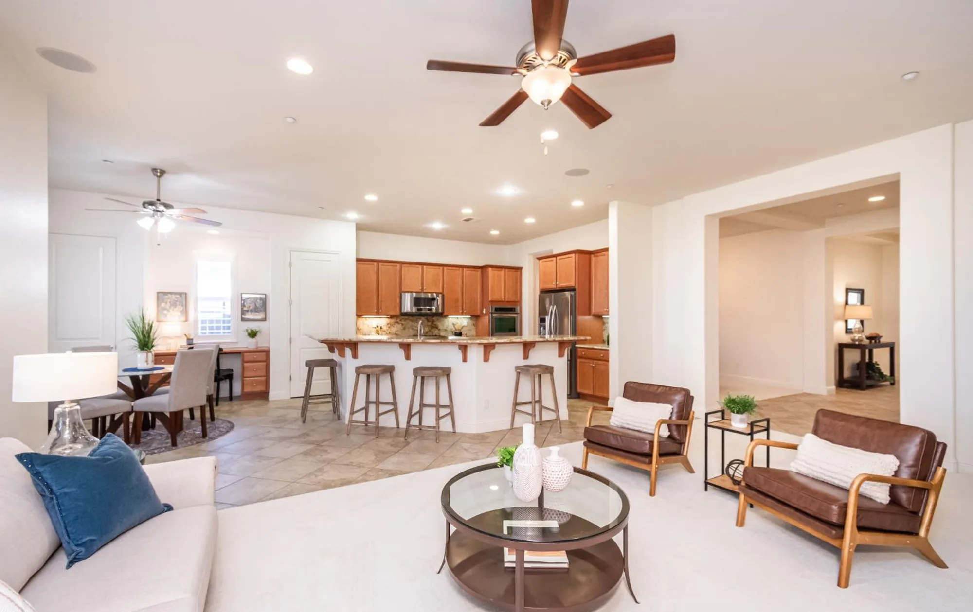 Property Slideshow image 17 of 61 | 2112 arlington dr, Roseville, CA, 95747