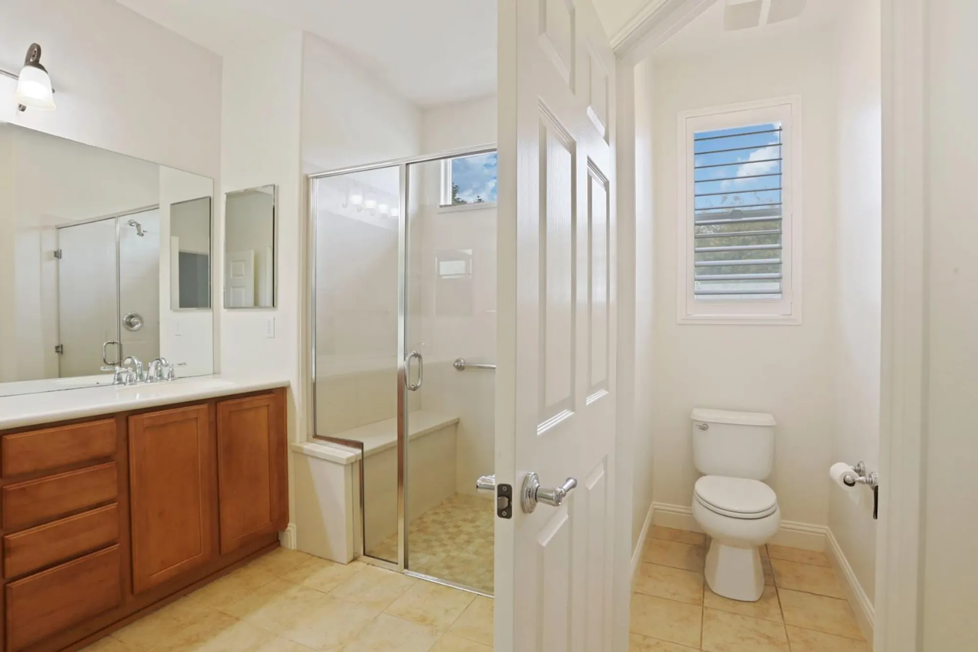 Property Slideshow image 15 of 20 | 1709 fox trot way, Manteca, CA, 95336