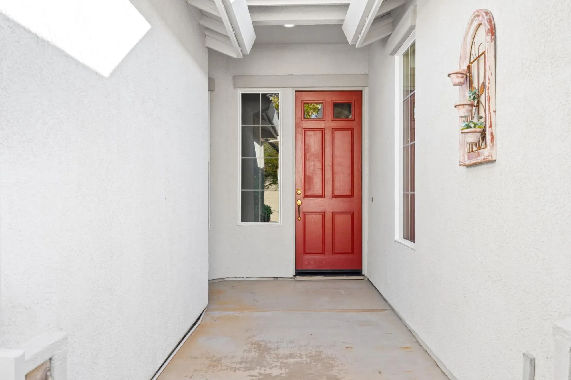 Property Slideshow image 3 of 33 | 4362 newland heights dr, Rocklin, CA, 95765