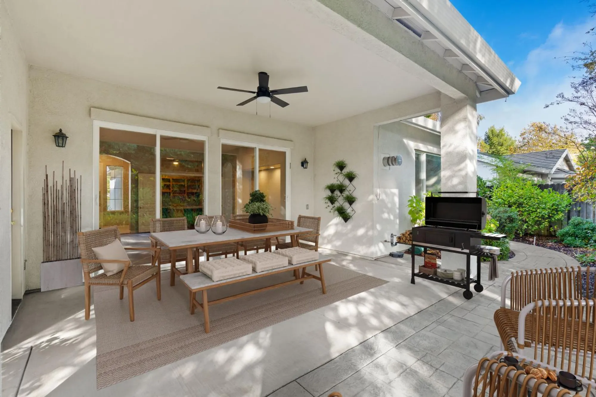 Property Slideshow image 29 of 33 | 4362 newland heights dr, Rocklin, CA, 95765