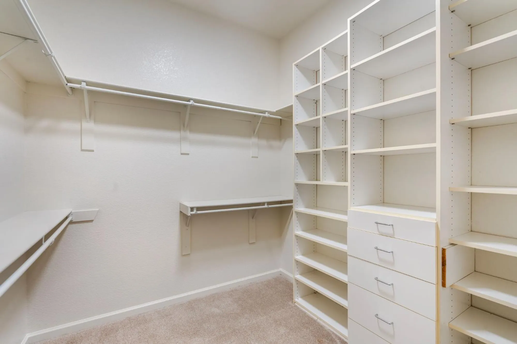 Property Slideshow image 22 of 33 | 4362 newland heights dr, Rocklin, CA, 95765