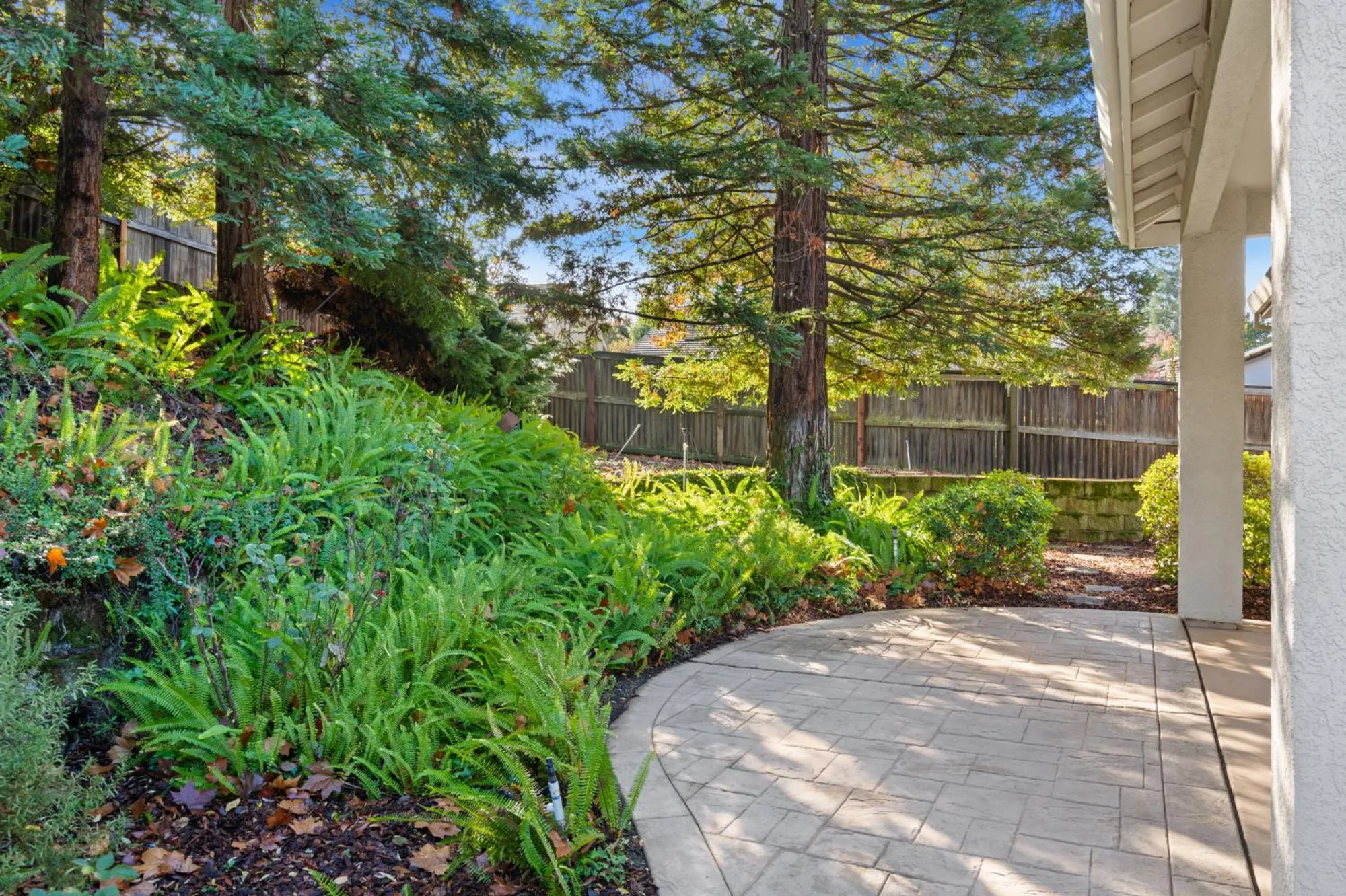 Property Slideshow image 31 of 33 | 4362 newland heights dr, Rocklin, CA, 95765