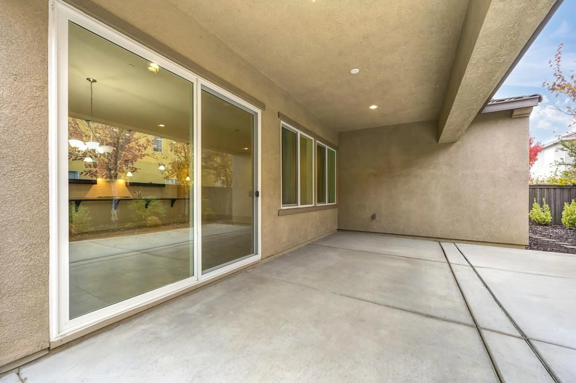 Property Slideshow image 41 of 46 | 4362 libyan sea ln, Sacramento, CA, 95834