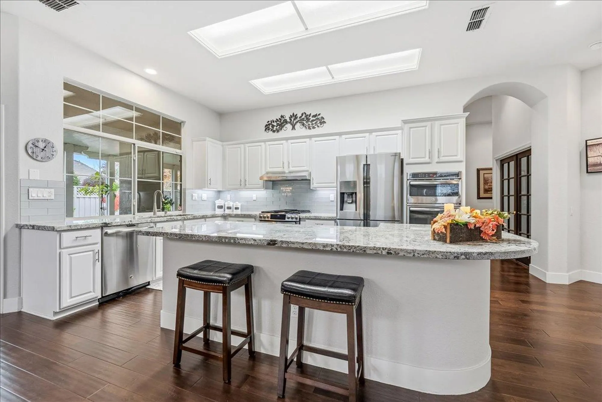 Property Slideshow image 15 of 28 | 4305 enchanted cir, Roseville, CA, 95747