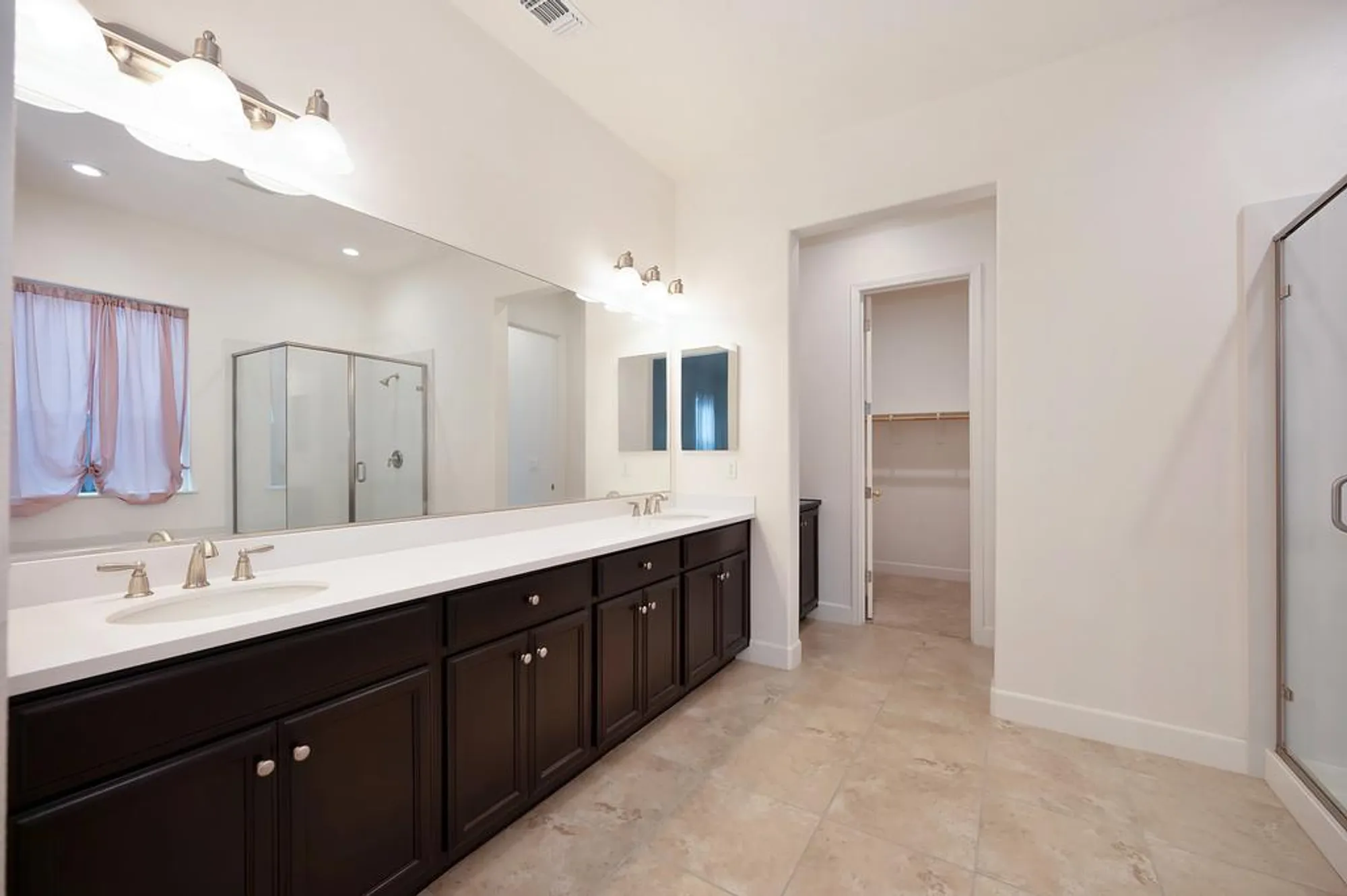 Property Slideshow image 31 of 46 | 4362 libyan sea ln, Sacramento, CA, 95834