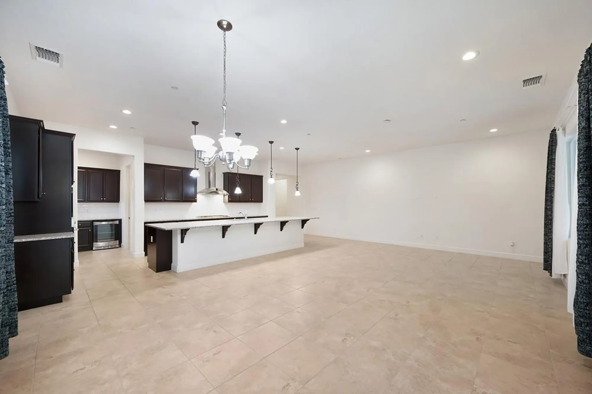 Property Slideshow image 26 of 46 | 4362 libyan sea ln, Sacramento, CA, 95834