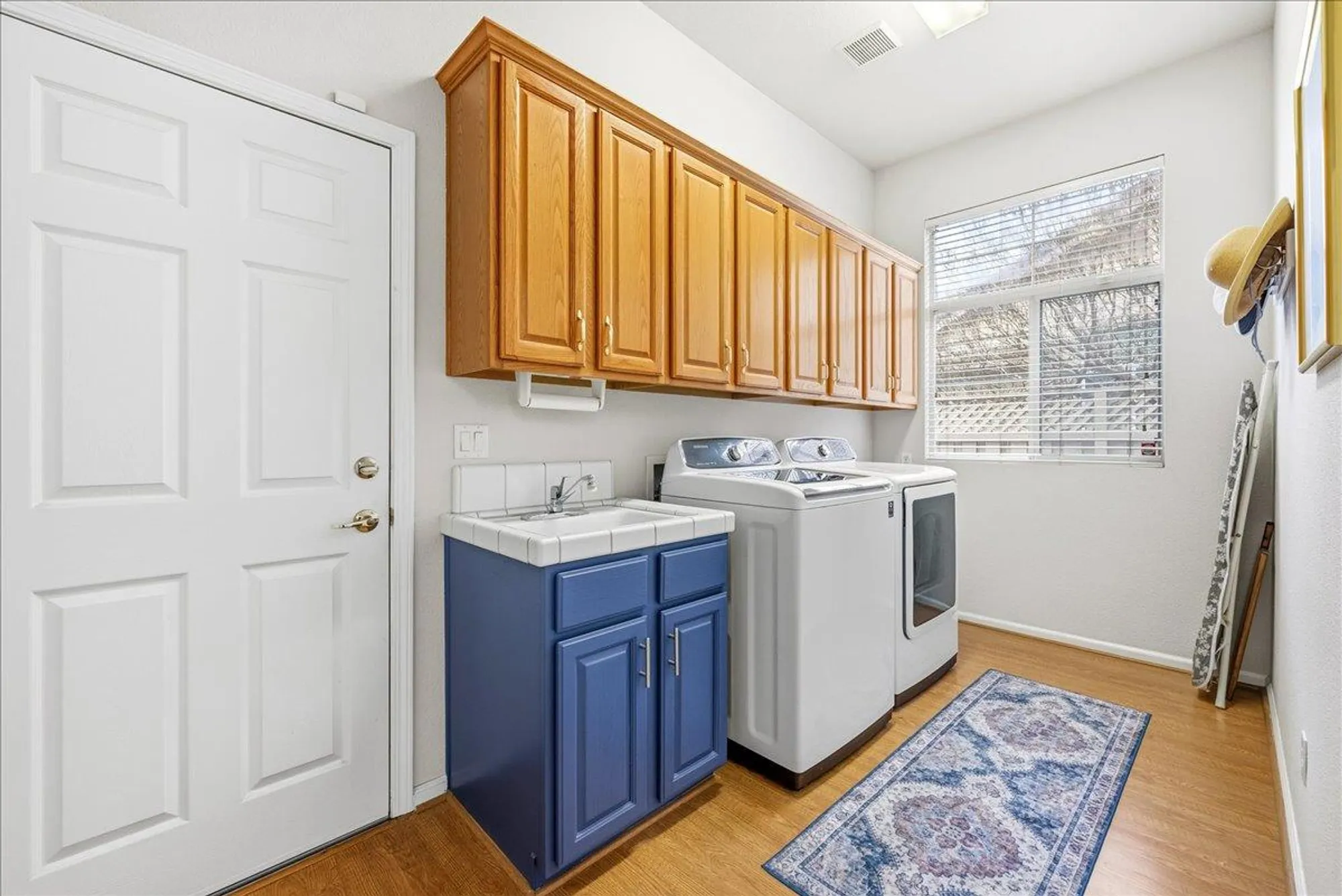 Property Slideshow image 18 of 28 | 4305 enchanted cir, Roseville, CA, 95747