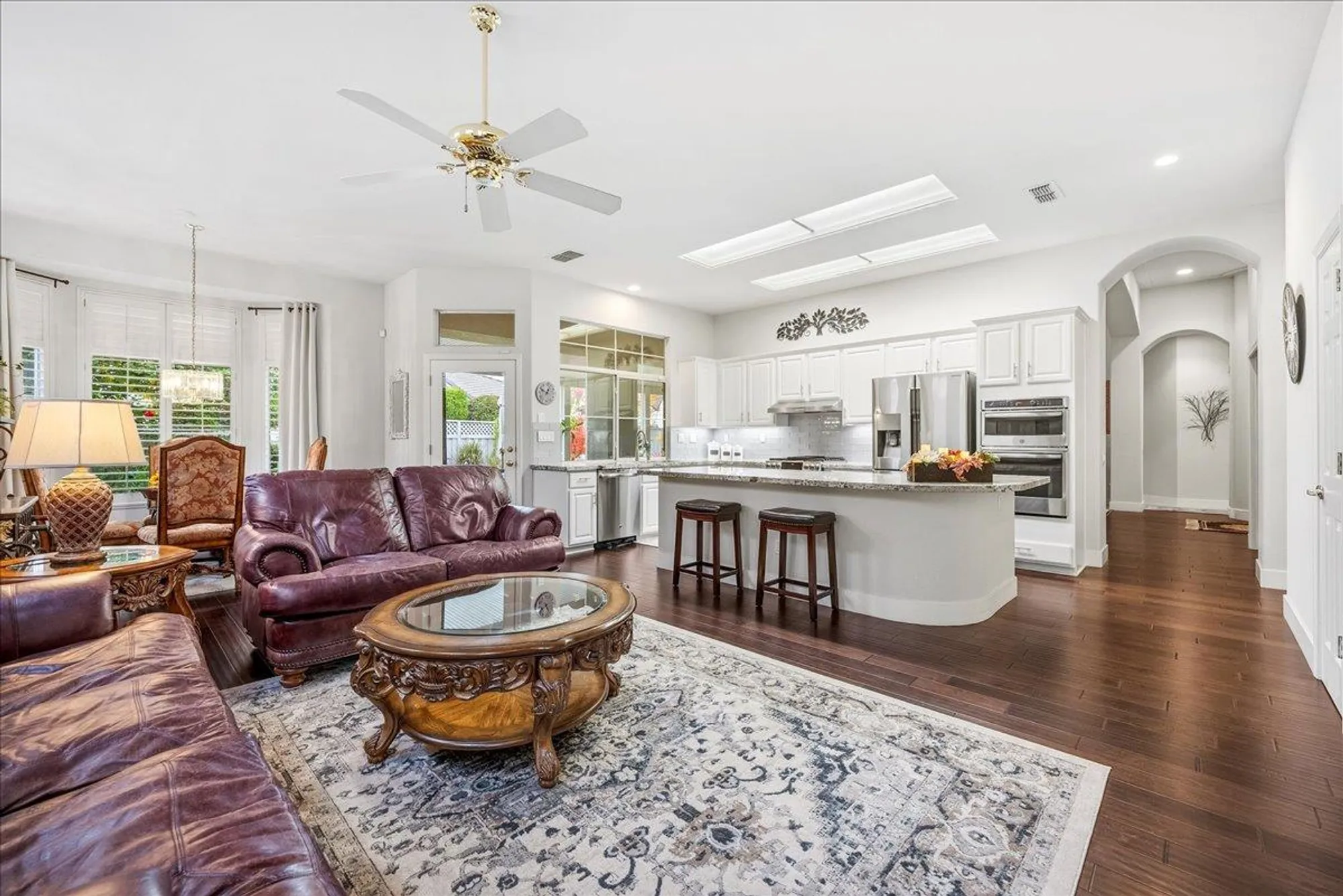 Property Slideshow image 14 of 28 | 4305 enchanted cir, Roseville, CA, 95747