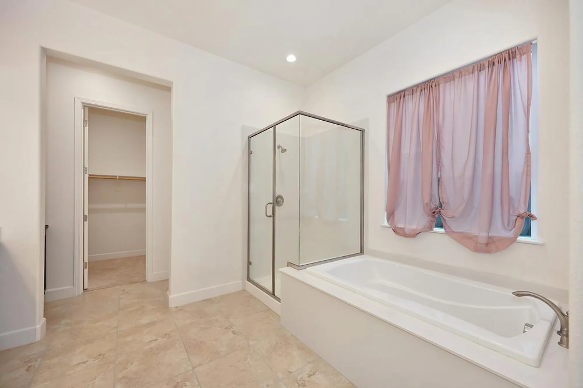 Property Slideshow image 32 of 46 | 4362 libyan sea ln, Sacramento, CA, 95834