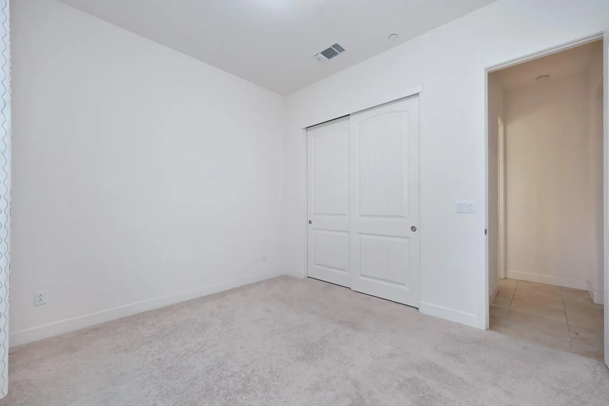 Property Slideshow image 7 of 46 | 4362 libyan sea ln, Sacramento, CA, 95834