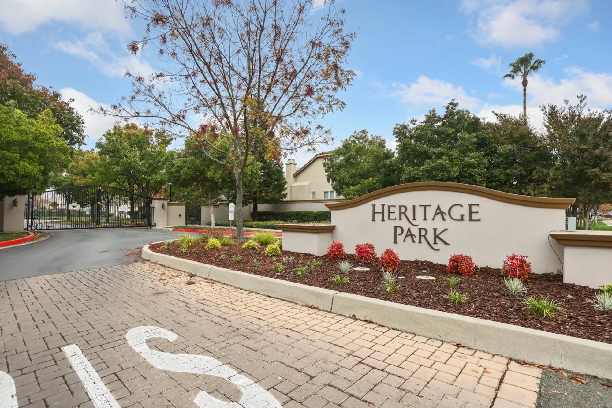 Property Slideshow image 31 of 41 | 2685 san marin ln, Sacramento, CA, 95835