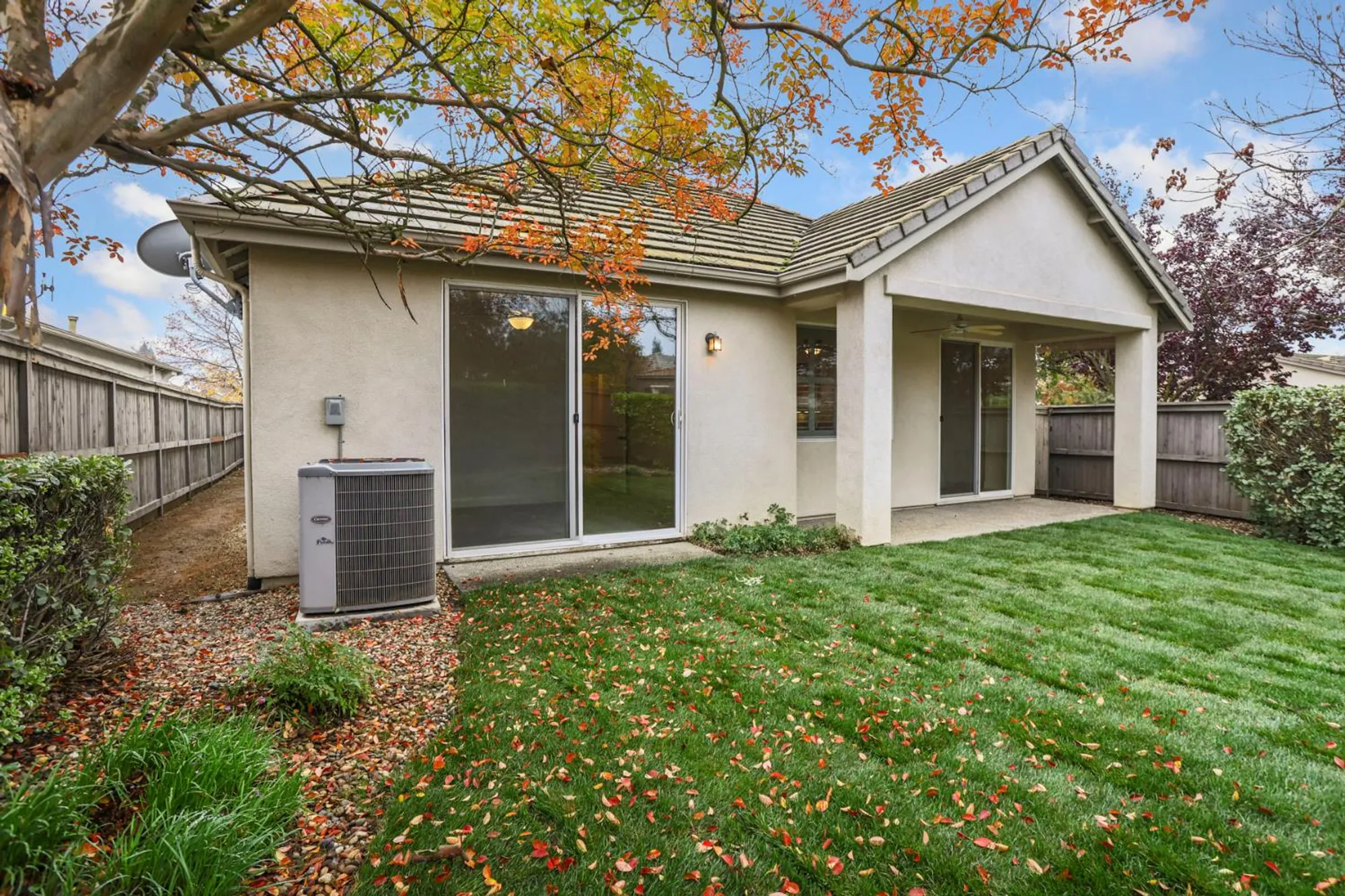 Property Slideshow image 30 of 41 | 2685 san marin ln, Sacramento, CA, 95835