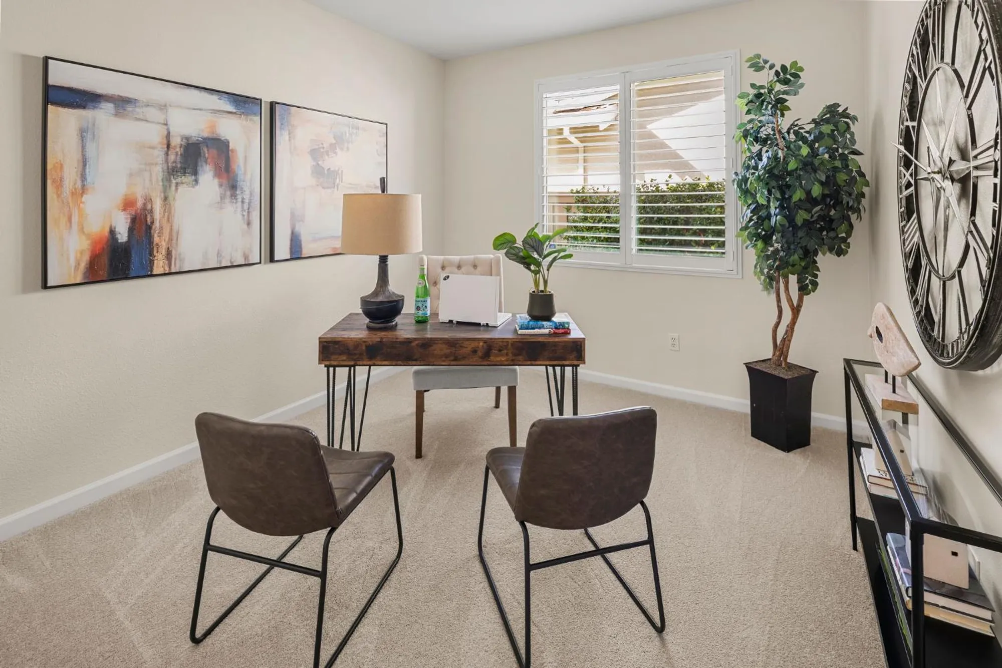 Property Slideshow image 22 of 33 | 649 wagon wheel ln, Lincoln, CA, 95648