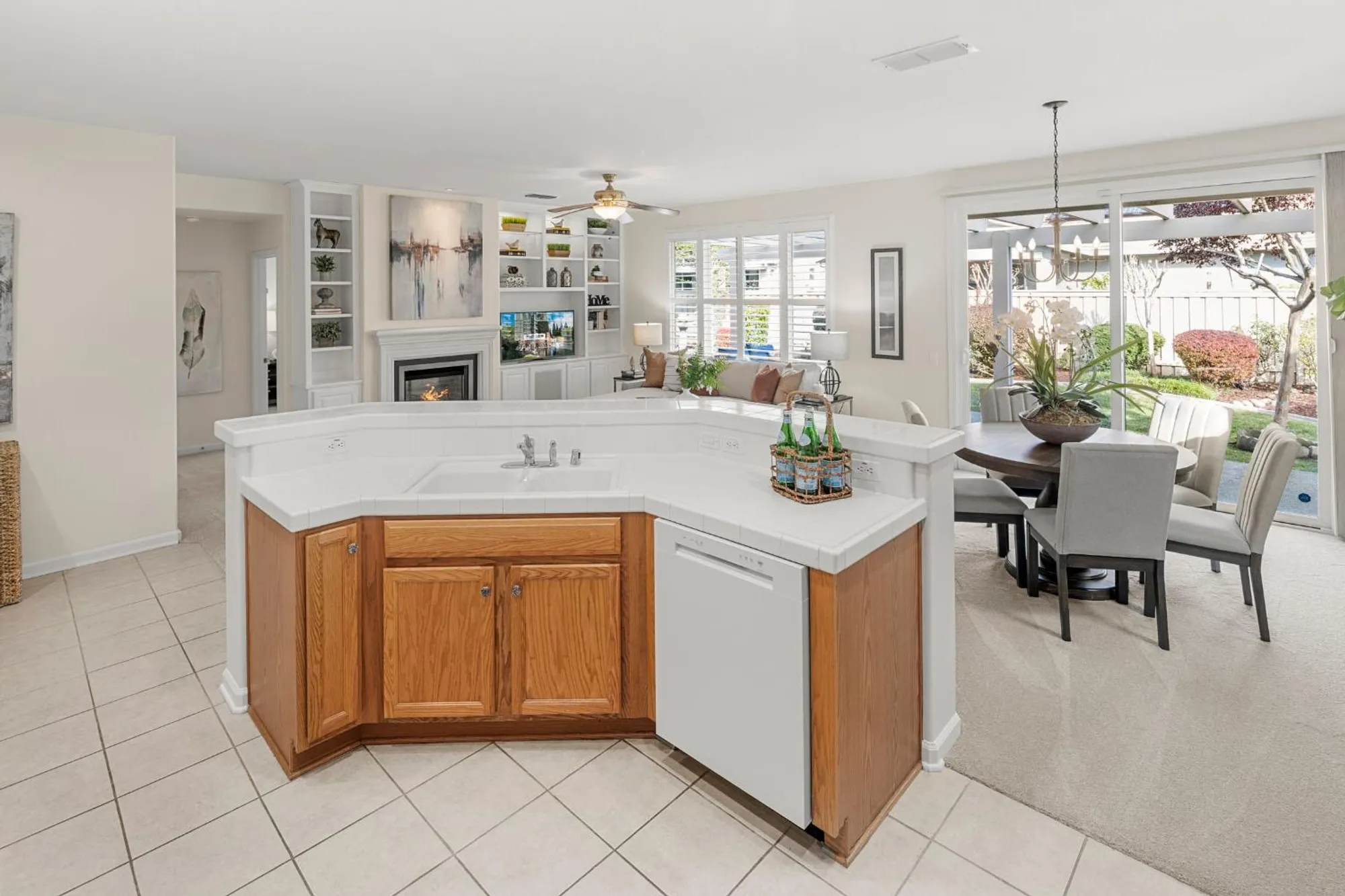 Property Slideshow image 13 of 33 | 649 wagon wheel ln, Lincoln, CA, 95648