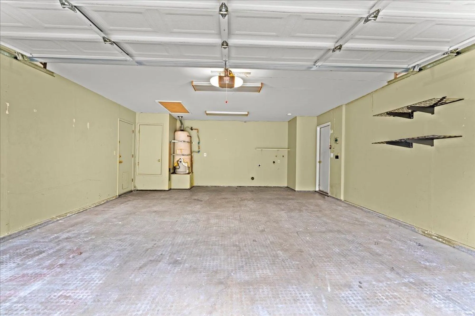 Property Slideshow image 21 of 23 | 3600 thomas more way, Modesto, CA, 95356