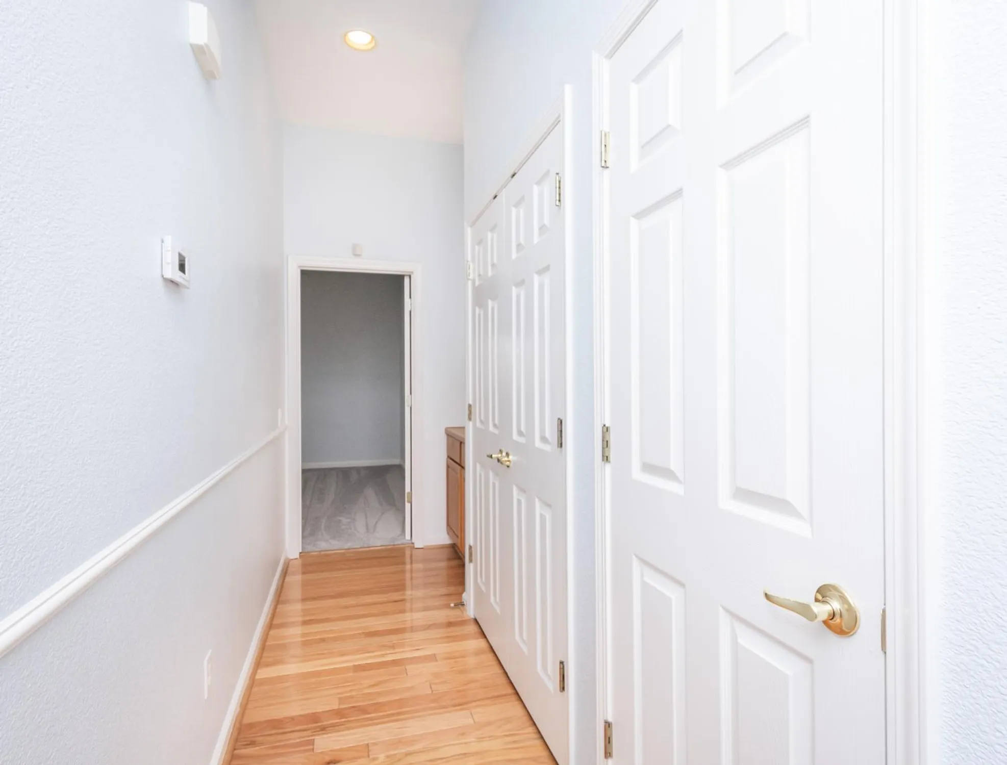 Property Slideshow image 46 of 69 | 300 roundhill ct, Roseville, CA, 95747