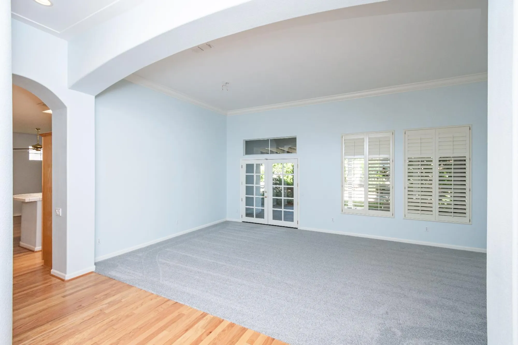 Property Slideshow image 12 of 69 | 300 roundhill ct, Roseville, CA, 95747