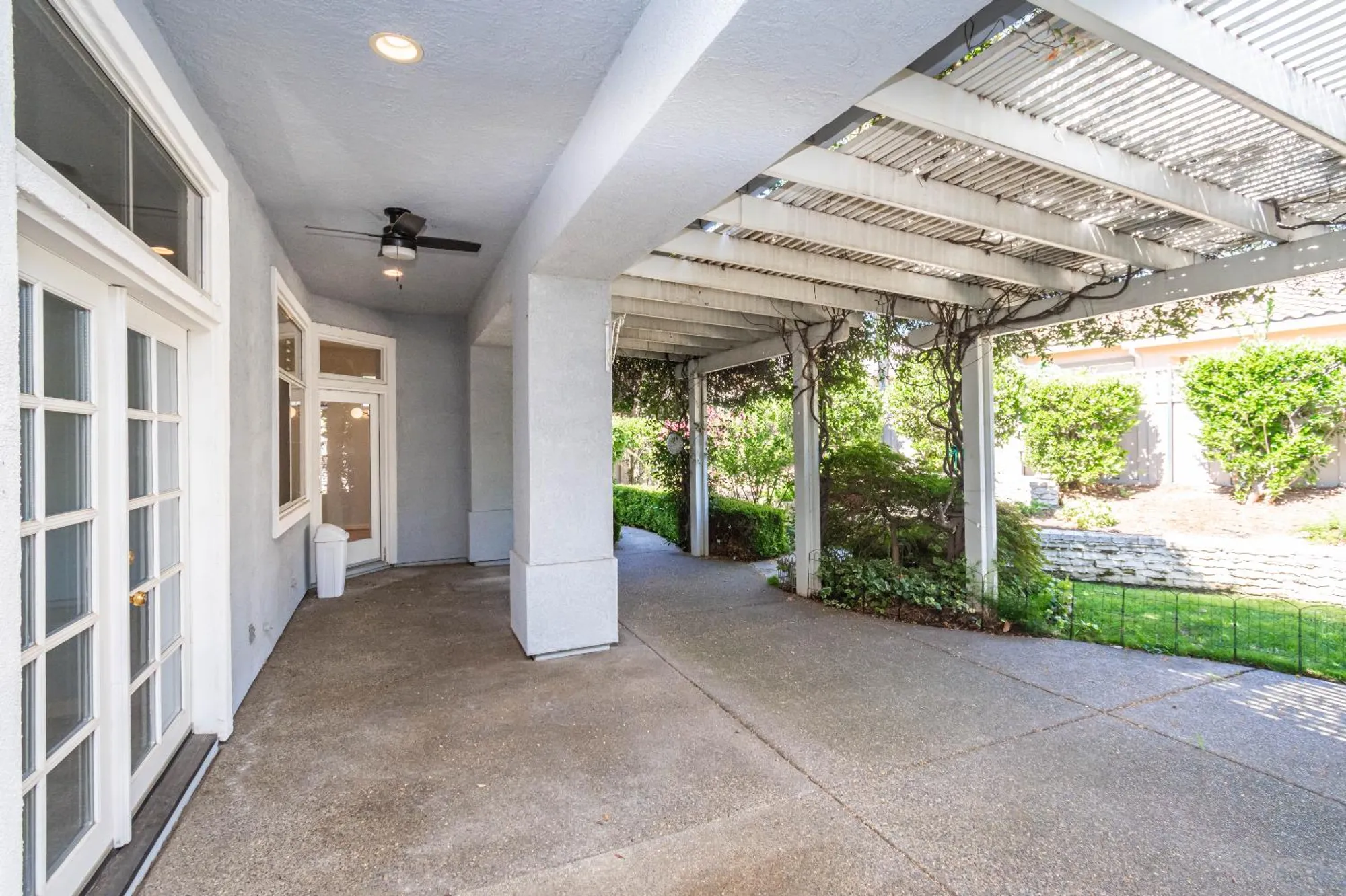 Property Slideshow image 58 of 69 | 300 roundhill ct, Roseville, CA, 95747