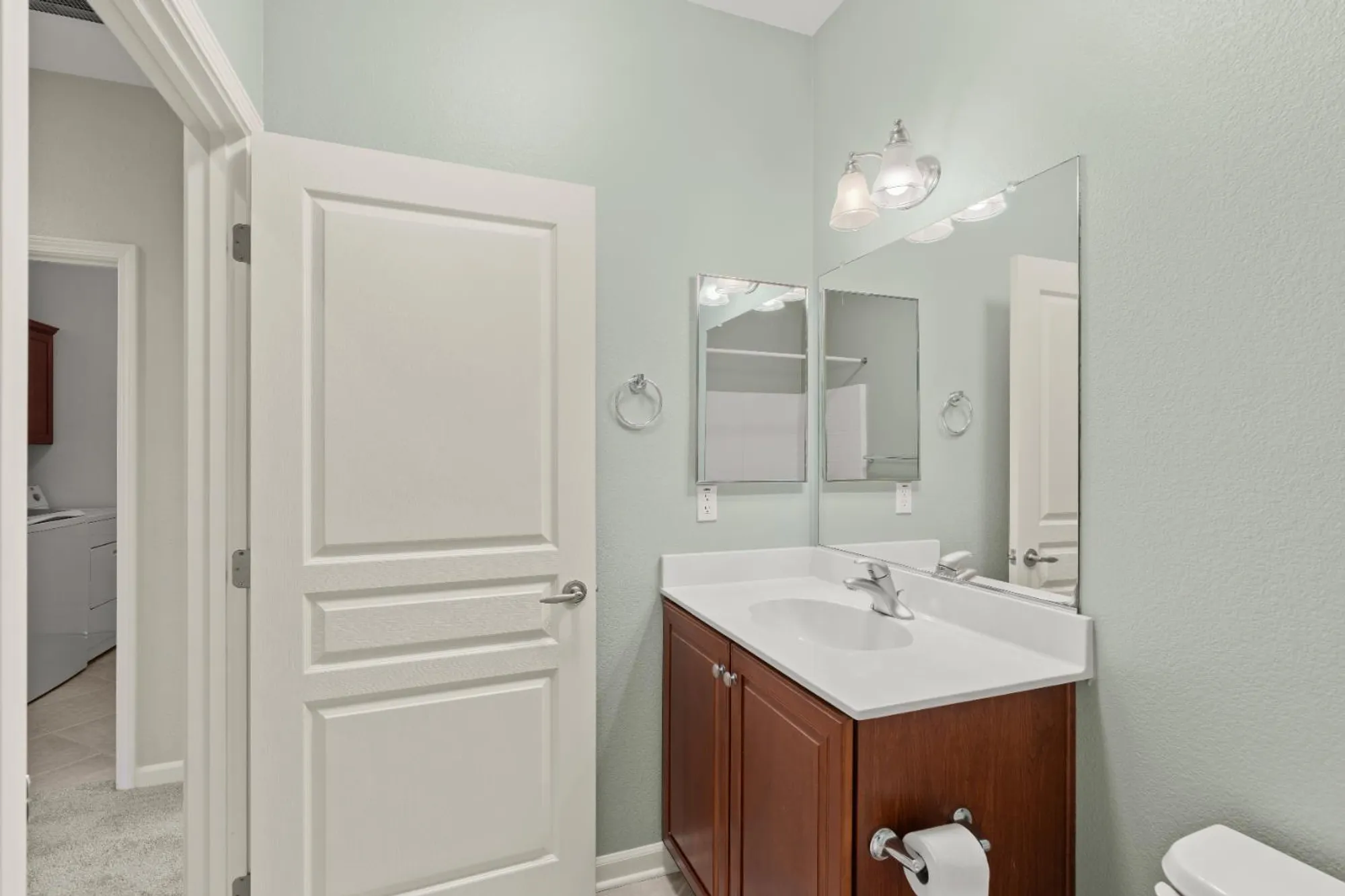 Property Slideshow image 28 of 47 | 320 snapdragon ln, Lincoln, CA, 95648