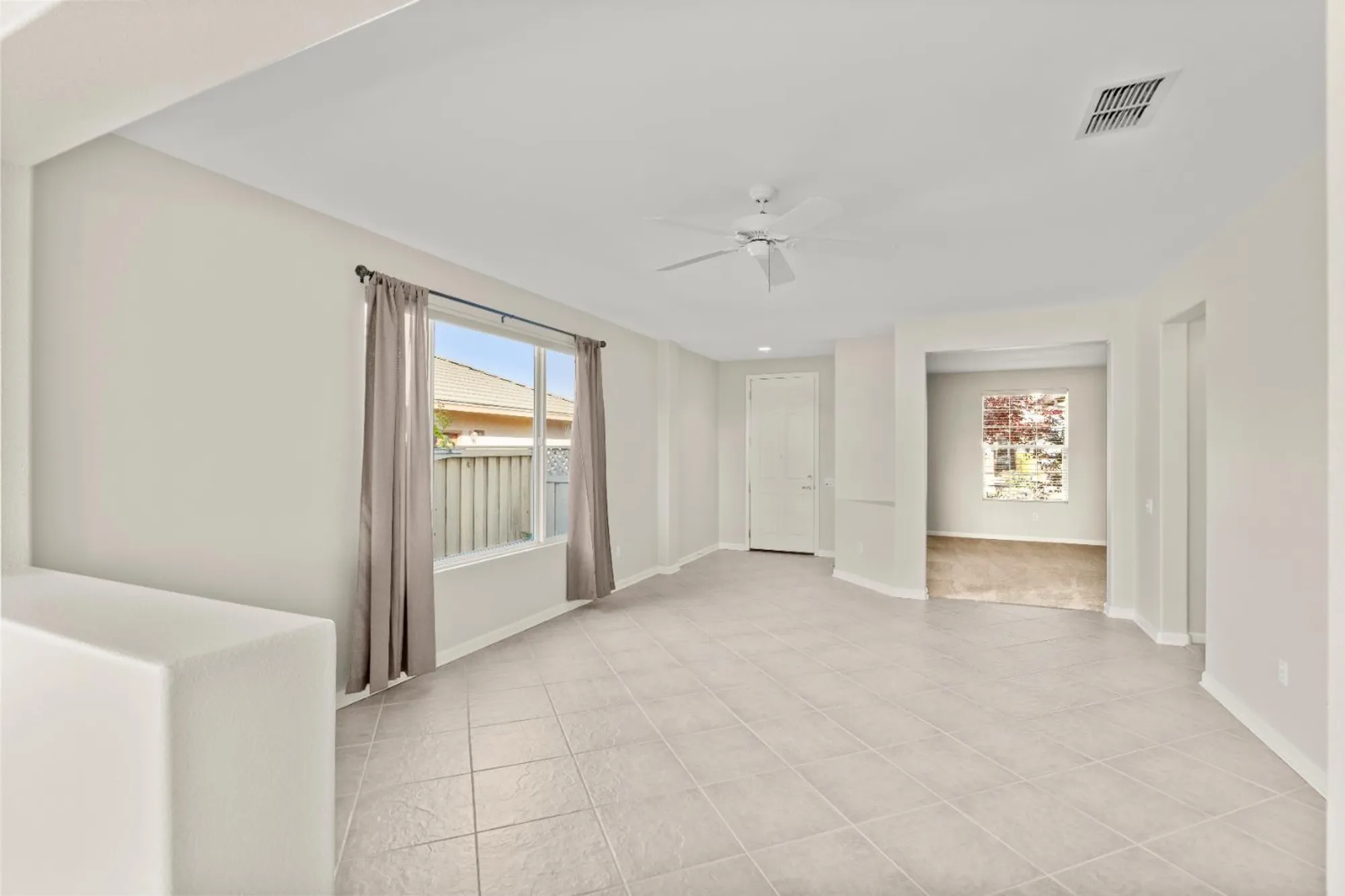 Property Slideshow image 11 of 47 | 320 snapdragon ln, Lincoln, CA, 95648