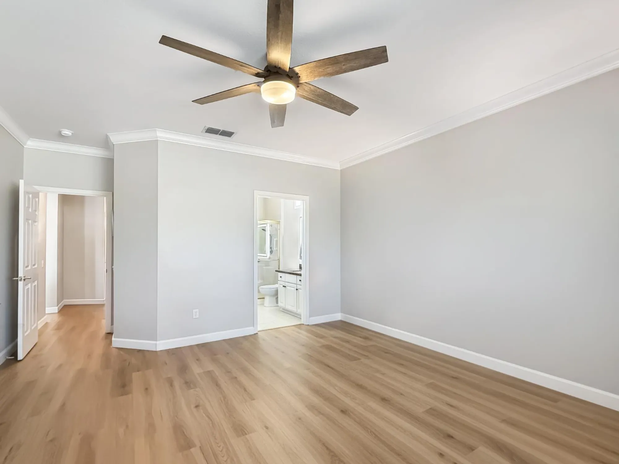 Property Slideshow image 21 of 35 | 1640 crocker ln, Lincoln, CA, 95648