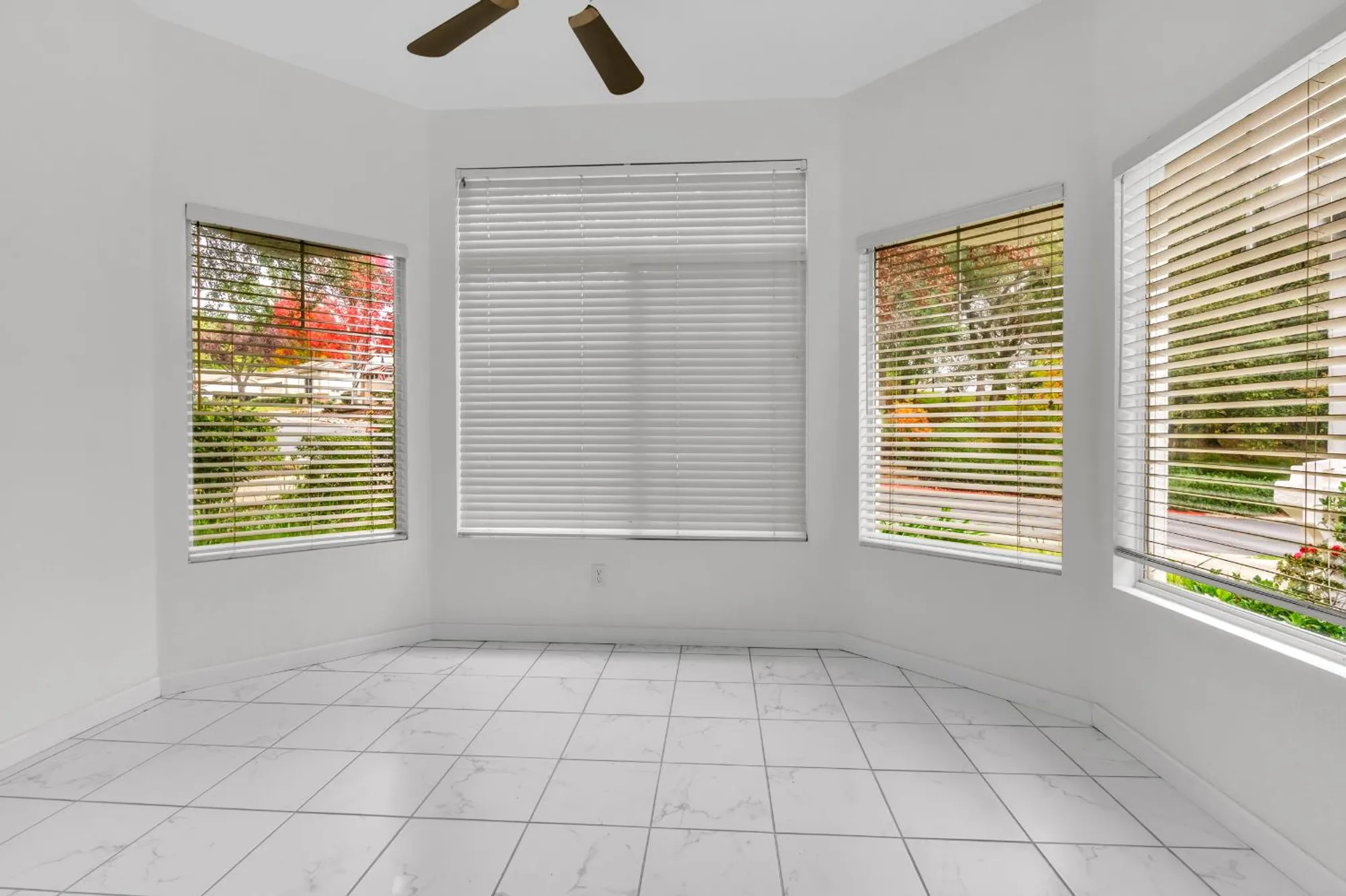 Property Slideshow image 10 of 32 | 510 diamond glen cir, Folsom, CA, 95630