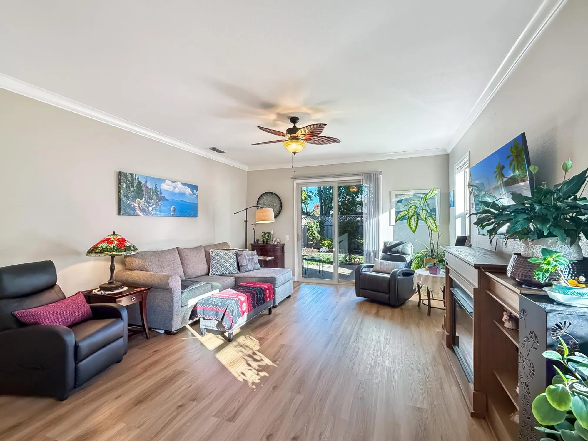 Property Slideshow image 9 of 35 | 1640 crocker ln, Lincoln, CA, 95648