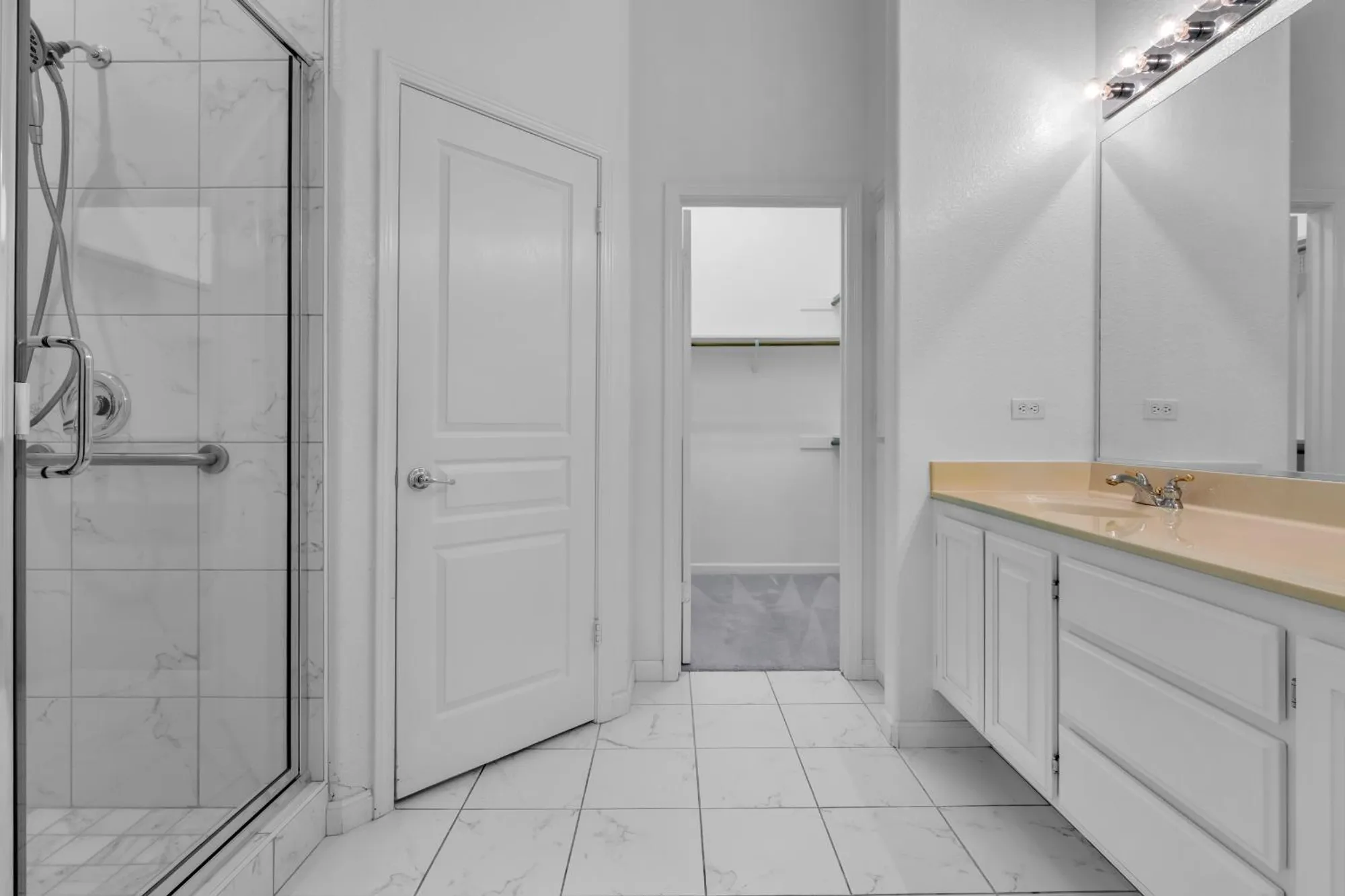 Property Slideshow image 14 of 32 | 510 diamond glen cir, Folsom, CA, 95630