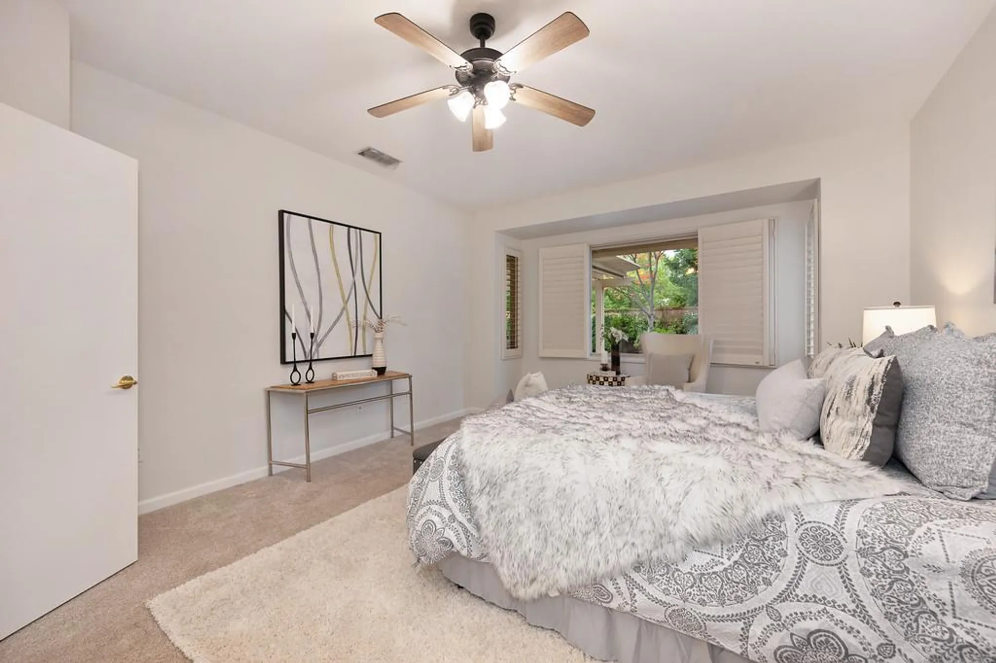 Property Slideshow image 20 of 39 | 2024 farmgate ln, Lincoln, CA, 95648