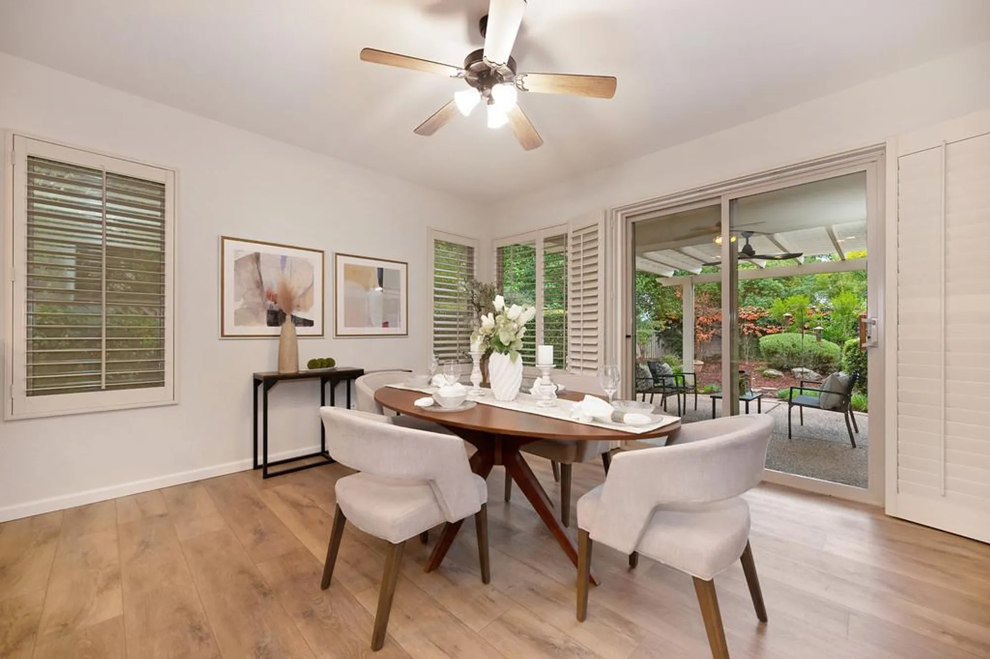 Property Slideshow image 10 of 39 | 2024 farmgate ln, Lincoln, CA, 95648