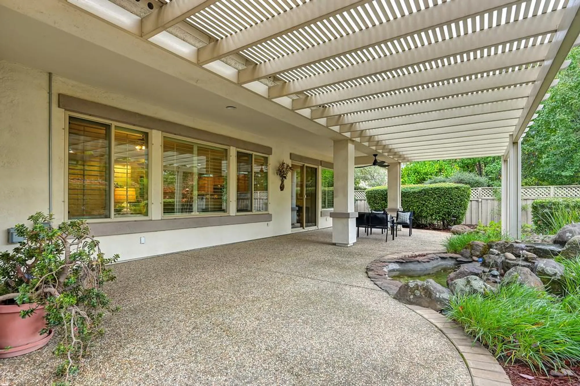 Property Slideshow image 29 of 39 | 2024 farmgate ln, Lincoln, CA, 95648