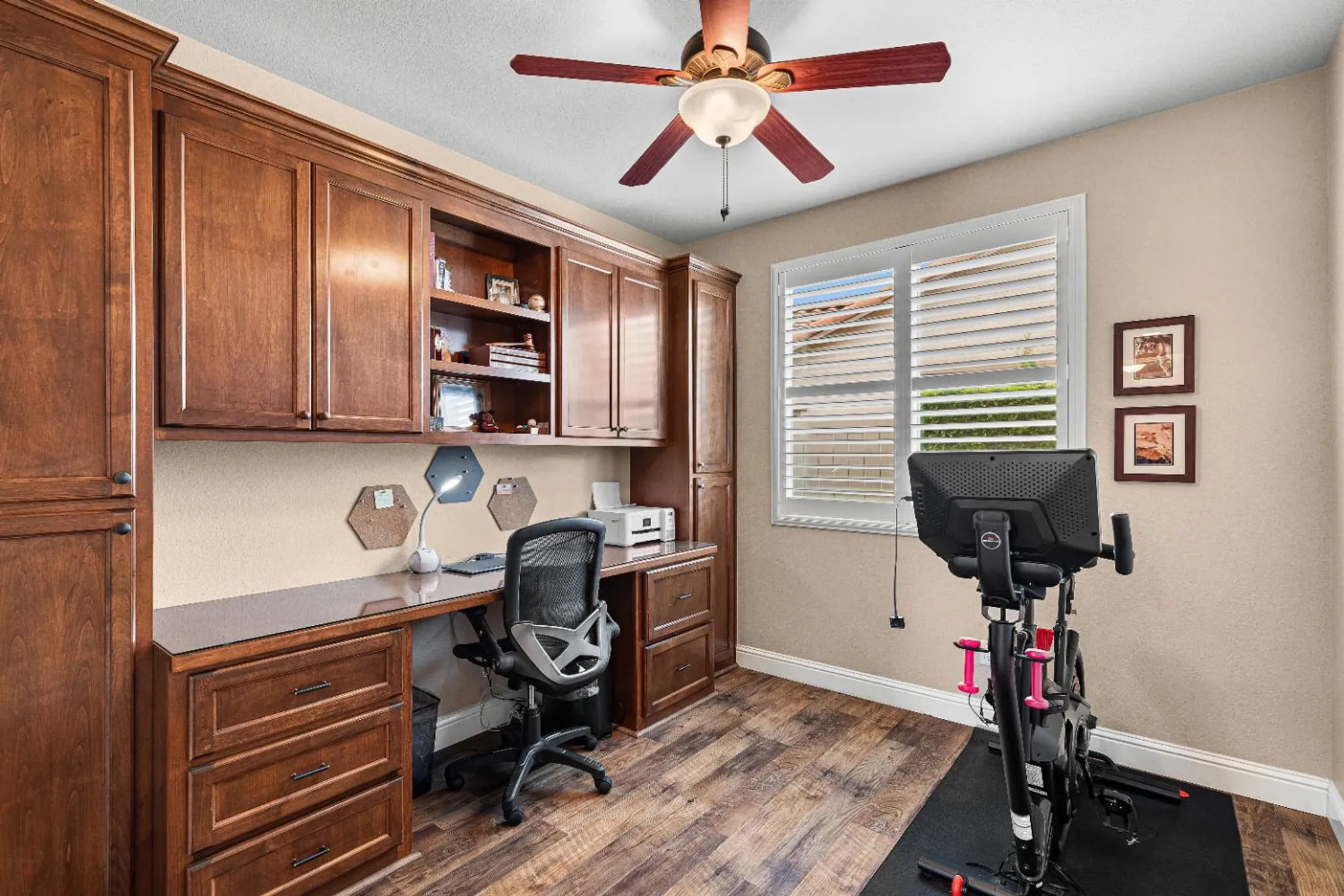 Property Slideshow image 27 of 87 | 2494 redbud way, Manteca, CA, 95336