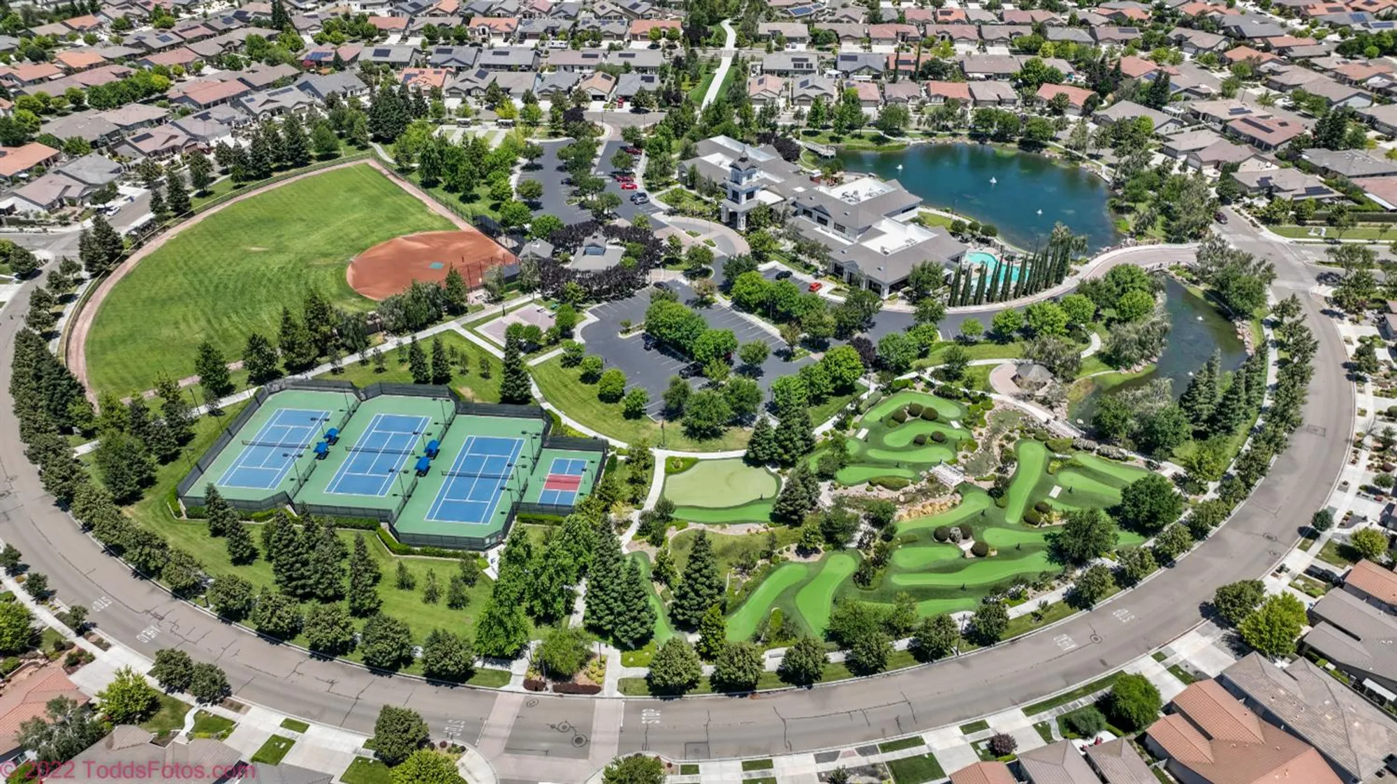 Property Slideshow image 43 of 87 | 2494 redbud way, Manteca, CA, 95336