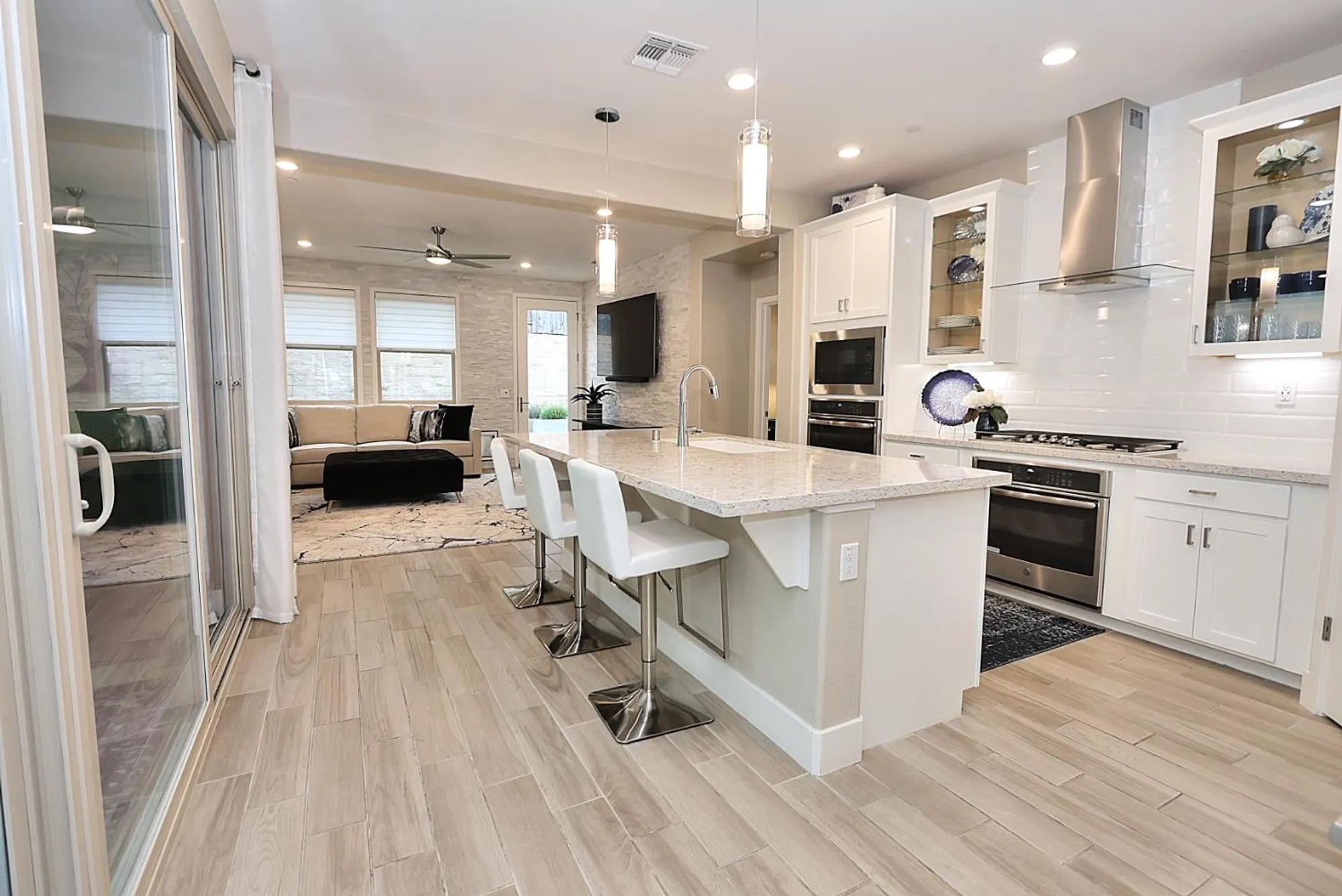 Property Slideshow image 8 of 59 | 1559 haydin pl, El Dorado Hills, CA, 95762