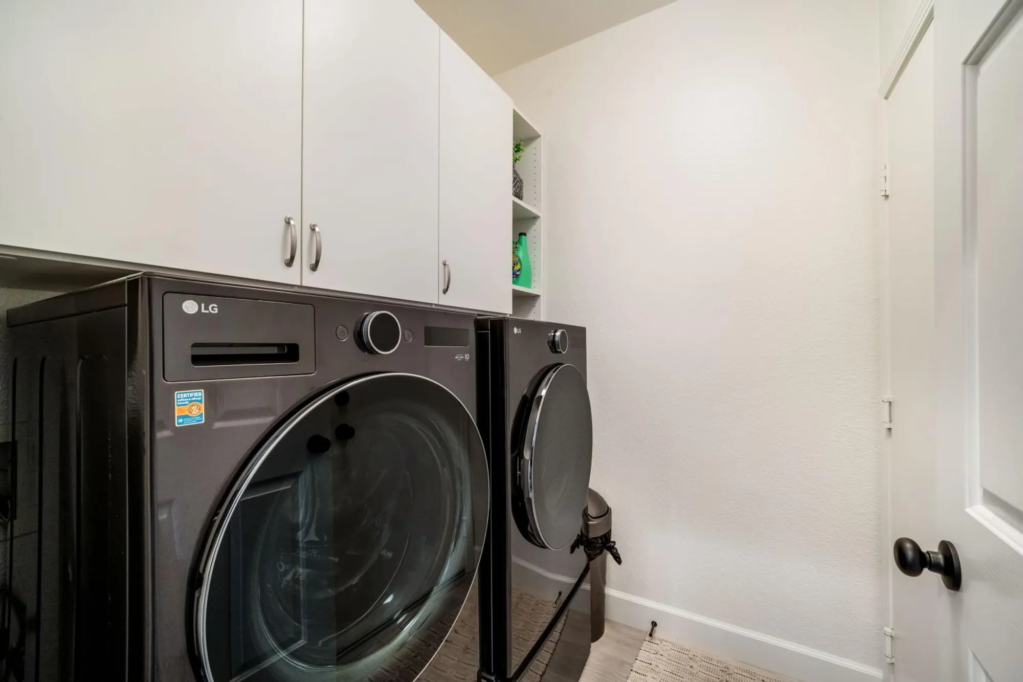 Property Slideshow image 23 of 33 | 116 ivy arbor ct, Lincoln, CA, 95648