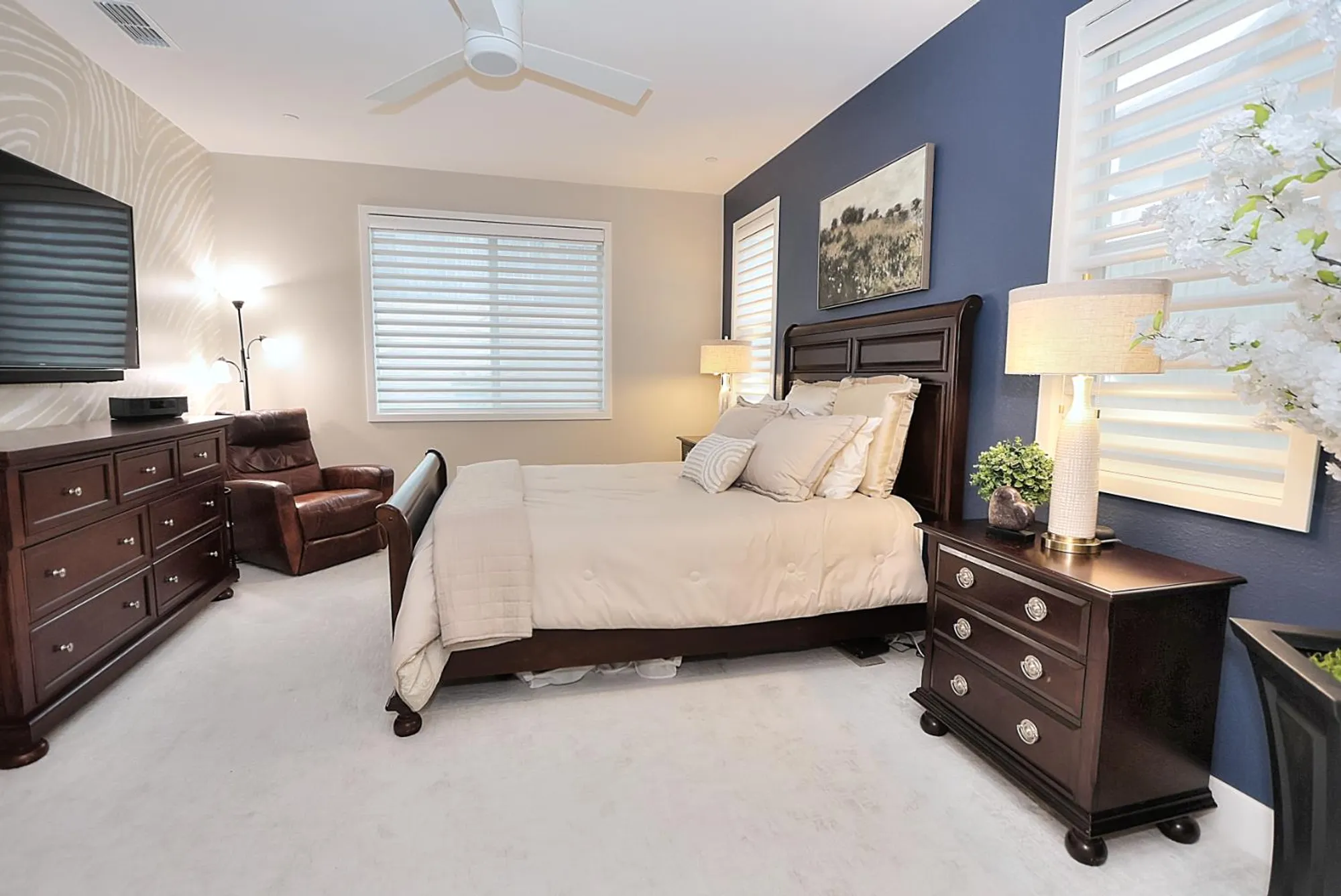 Property Slideshow image 14 of 59 | 1559 haydin pl, El Dorado Hills, CA, 95762