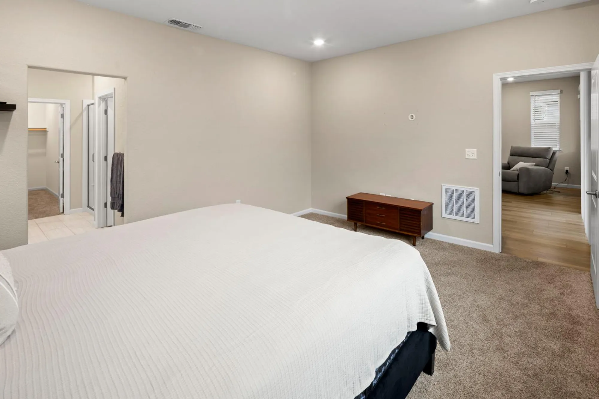 Property Slideshow image 18 of 52 | 1180 alpine way, Lincoln, CA, 95648