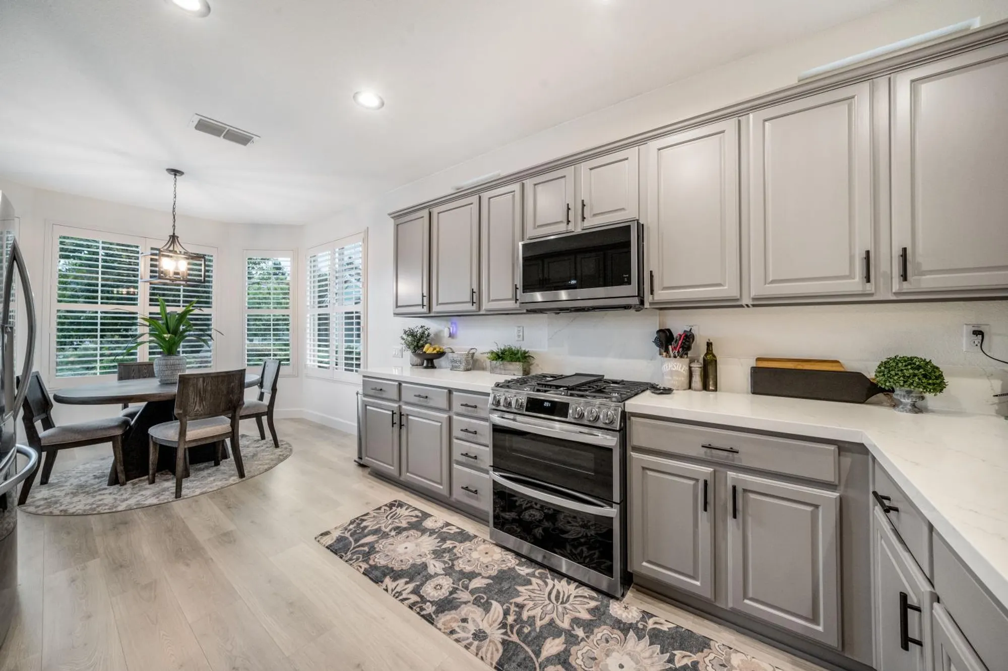 Property Slideshow image 4 of 33 | 116 ivy arbor ct, Lincoln, CA, 95648