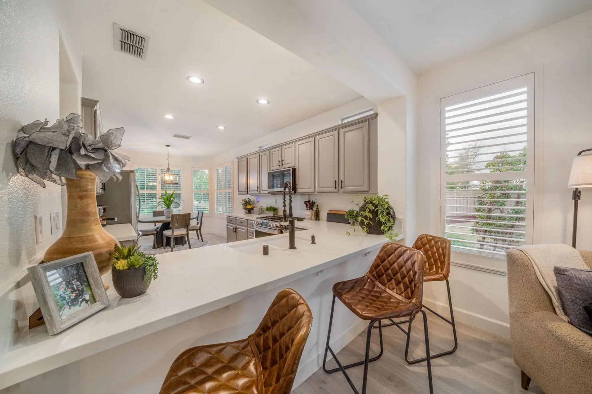 Property Slideshow image 9 of 33 | 116 ivy arbor ct, Lincoln, CA, 95648