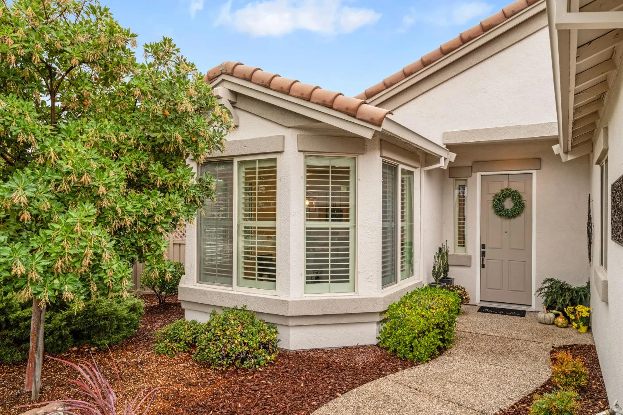 Property Slideshow image 2 of 33 | 116 ivy arbor ct, Lincoln, CA, 95648