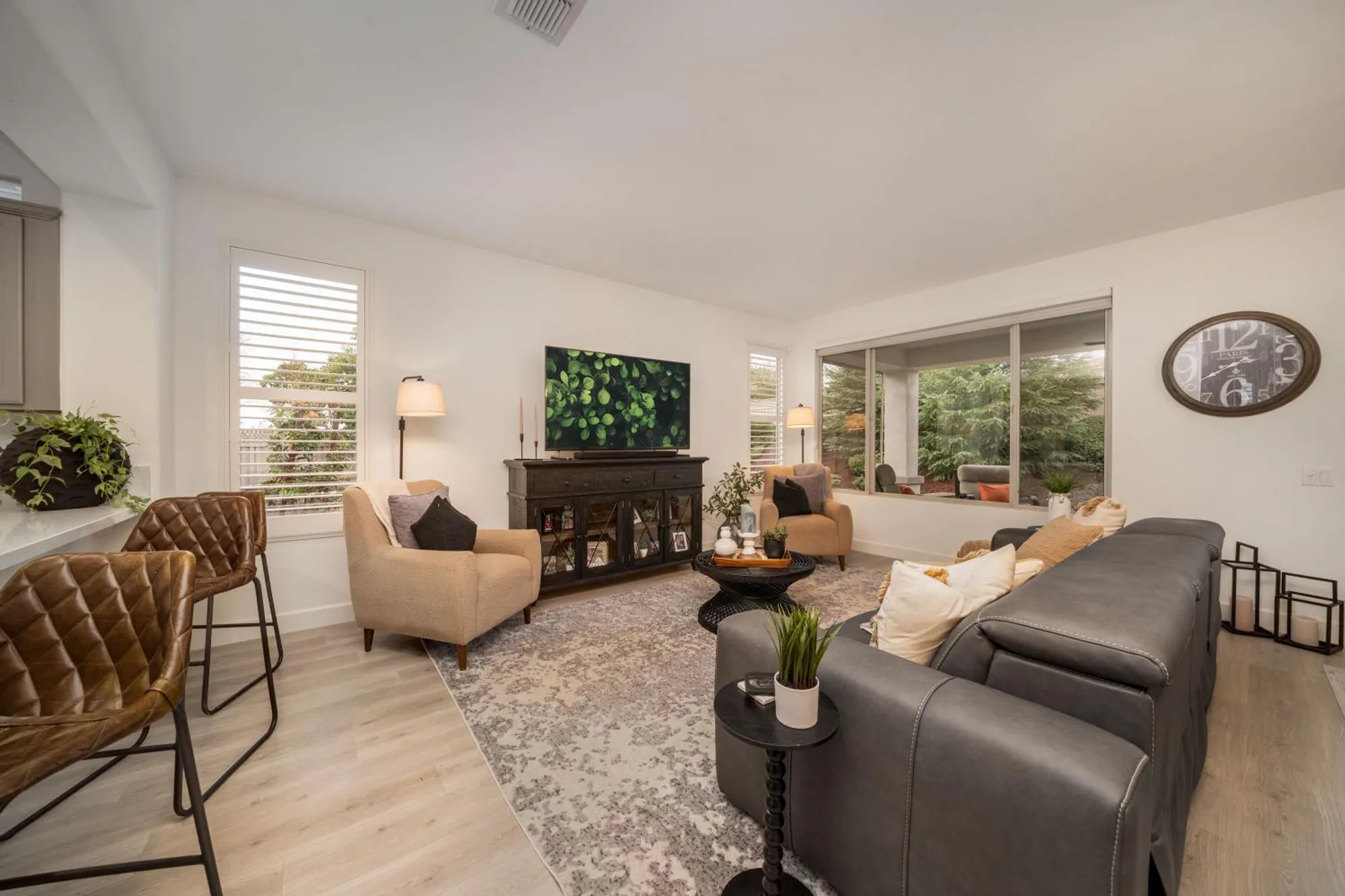 Property Slideshow image 11 of 33 | 116 ivy arbor ct, Lincoln, CA, 95648