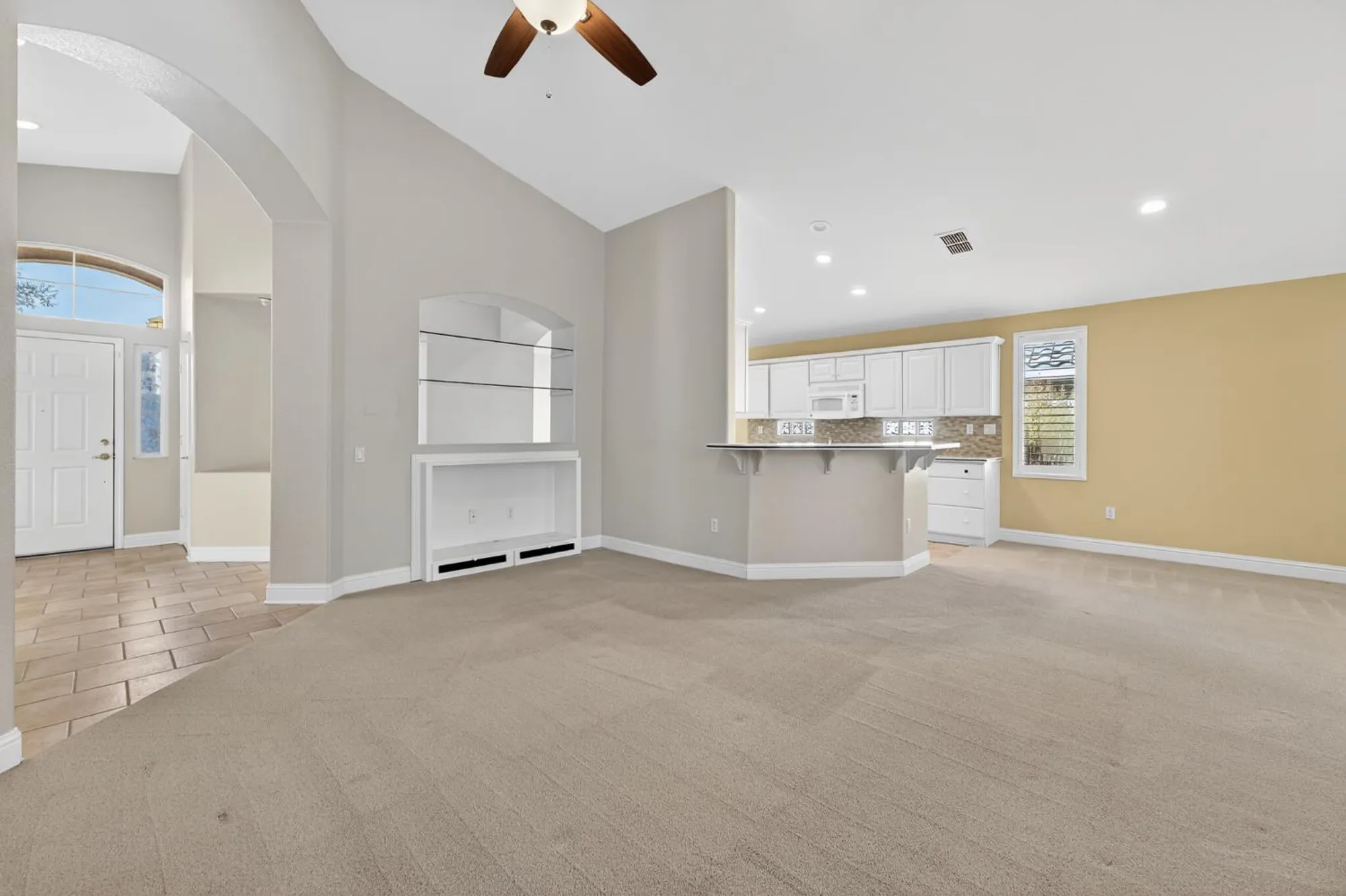 Property Slideshow image 9 of 41 | 5964 whisperlodge way, Roseville, CA, 95747