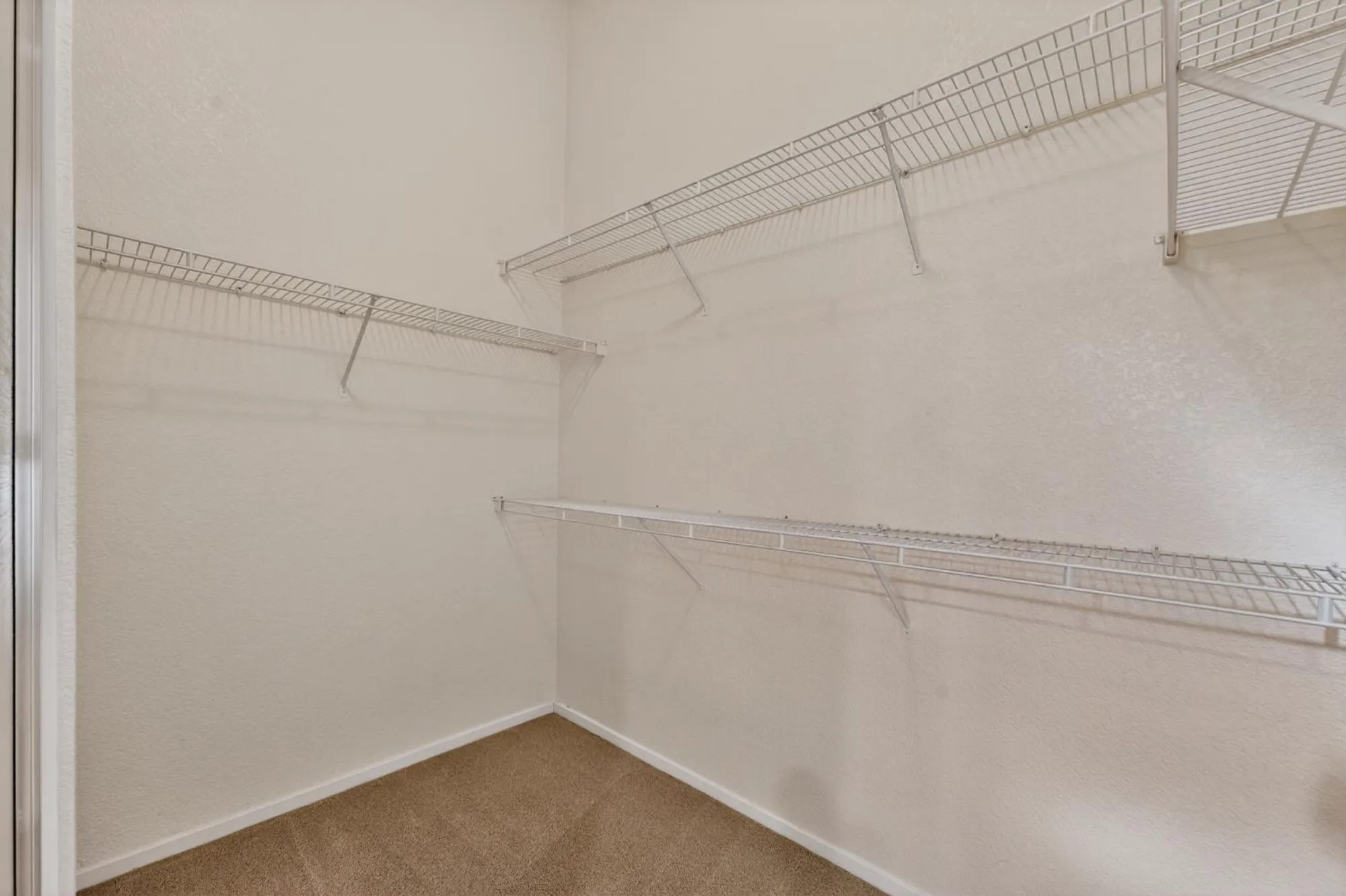 Property Slideshow image 24 of 41 | 5964 whisperlodge way, Roseville, CA, 95747