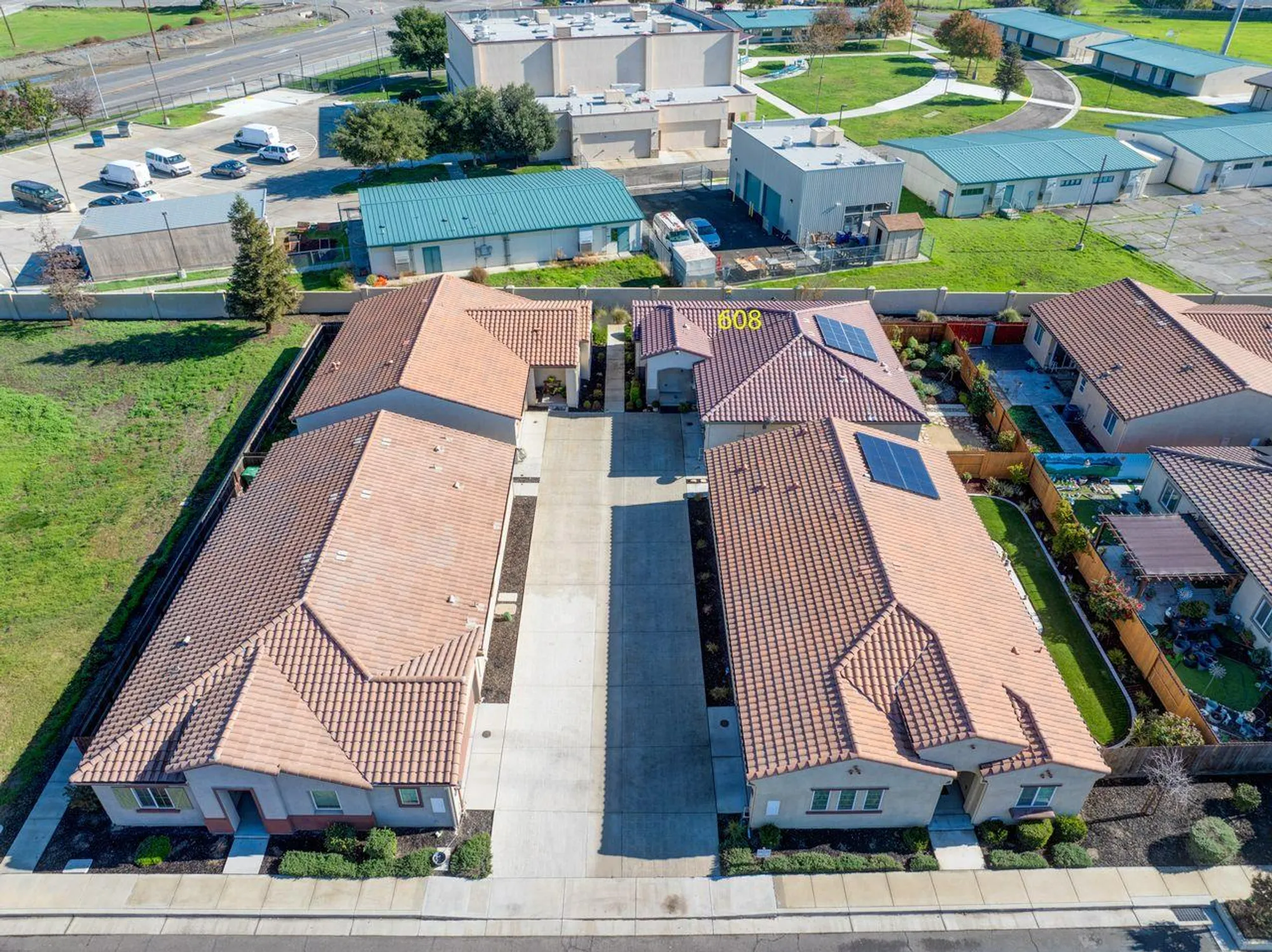 Property Slideshow image 41 of 44 | 608 machado st, Los Banos, CA, 93635