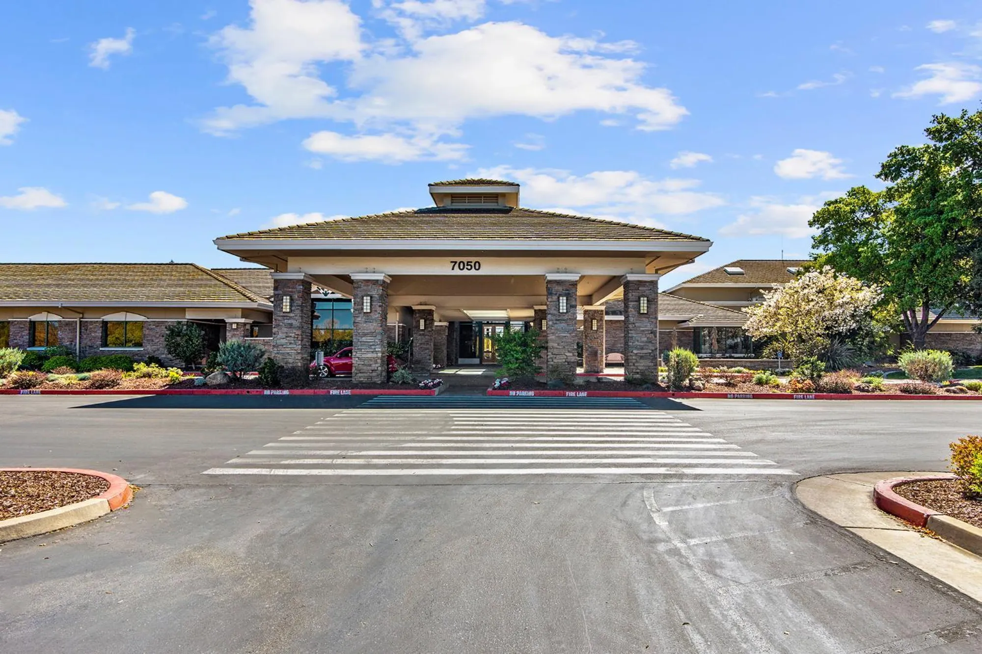 Property Slideshow image 36 of 41 | 5964 whisperlodge way, Roseville, CA, 95747