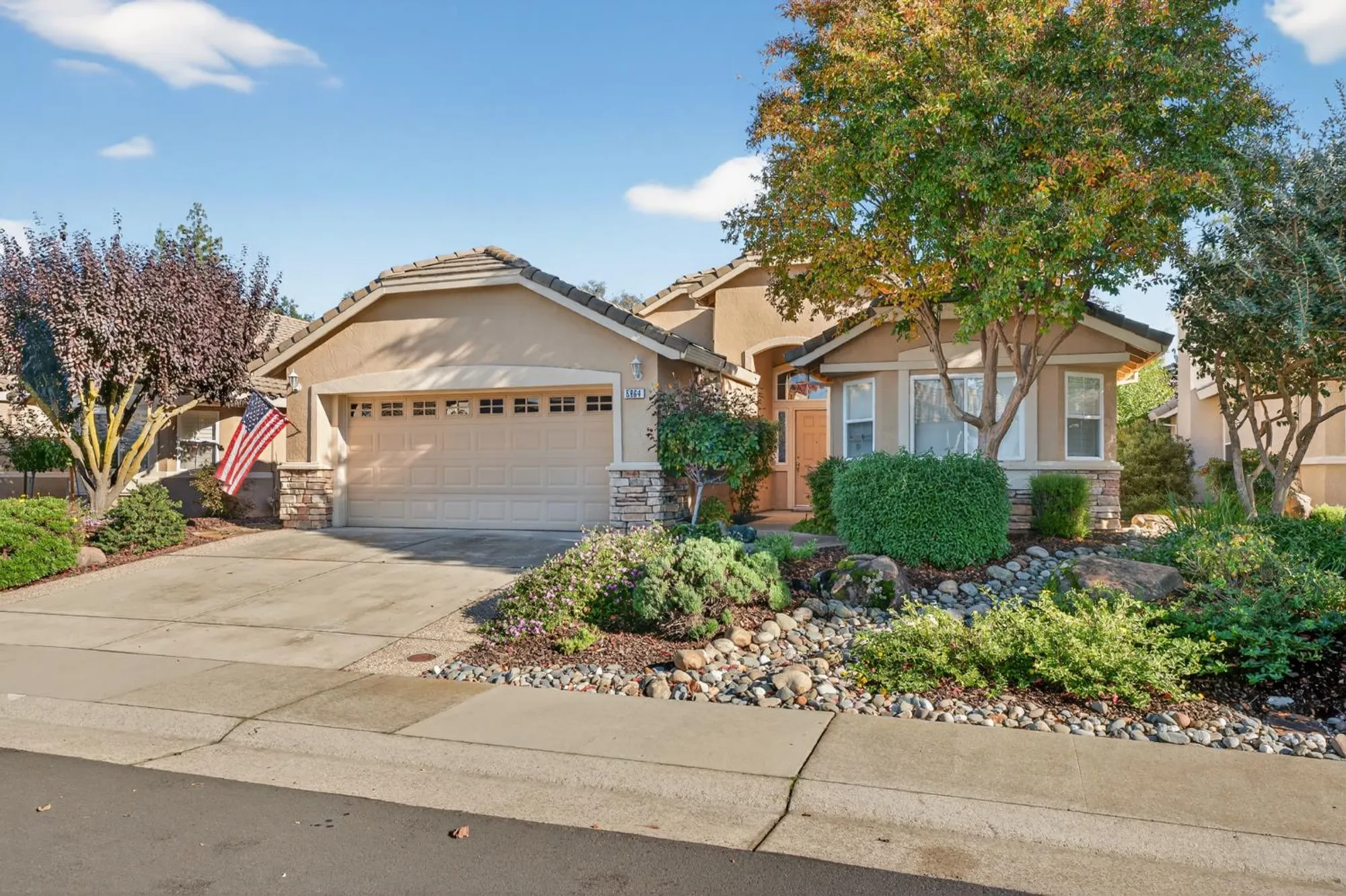 Property Slideshow image 3 of 41 | 5964 whisperlodge way, Roseville, CA, 95747